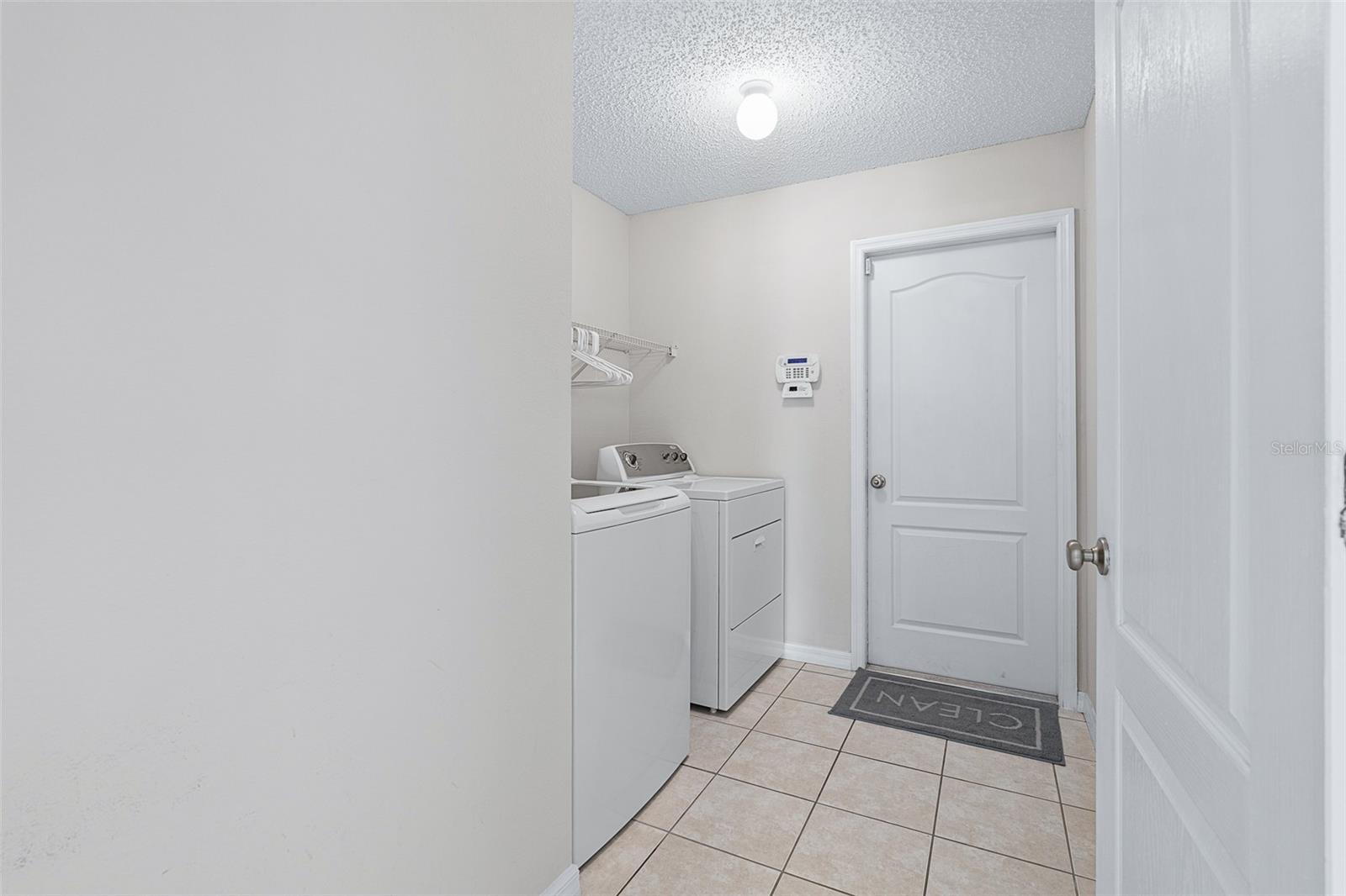 1928 EDEN DR, DELTONA, FL, 32725