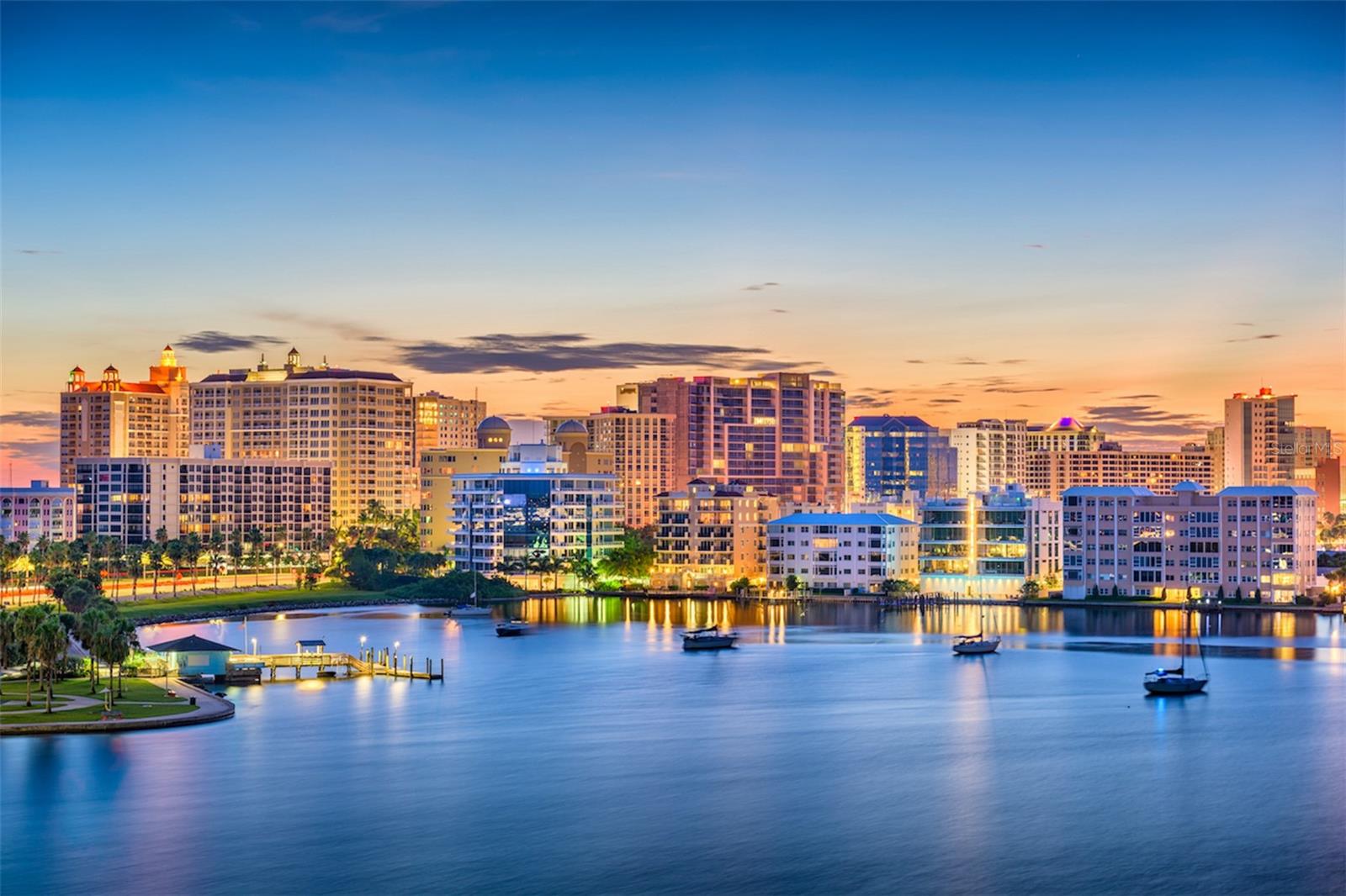 2600 HARBOURSIDE DR #C13, LONGBOAT KEY, FL, 34228