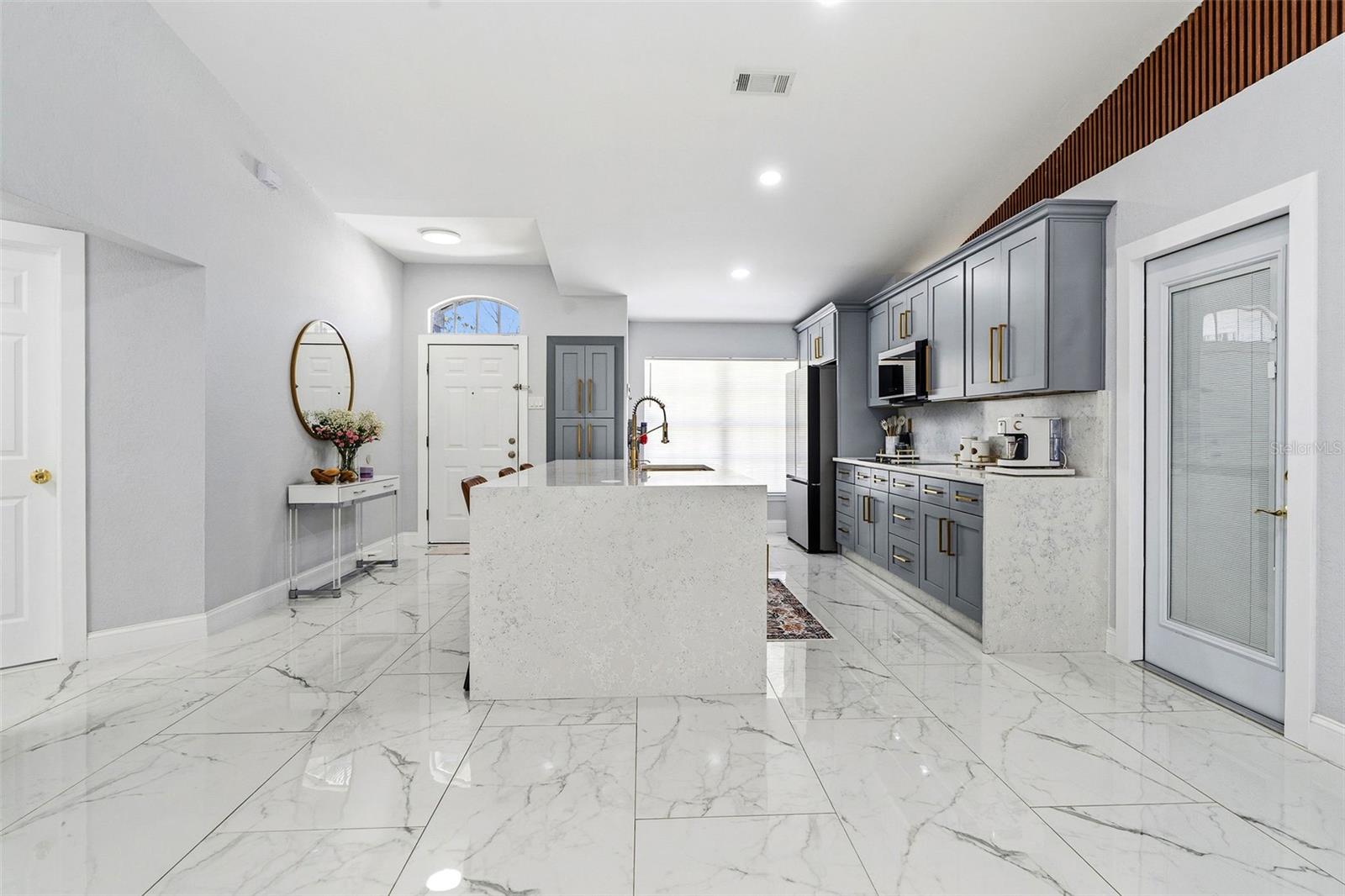 8025 RIDGEGLEN CIR W, LAKELAND, FL, 33809
