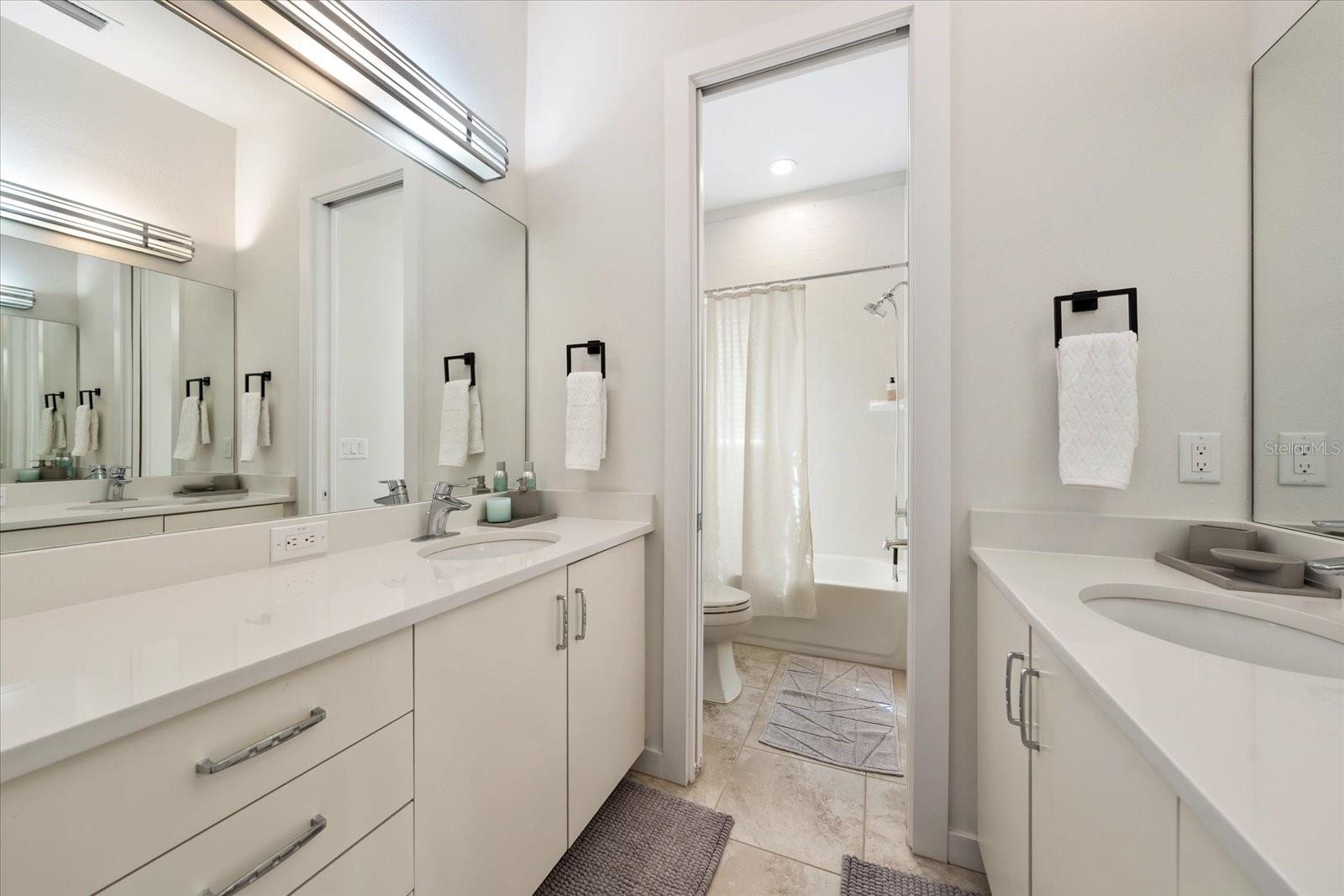 3901 W GRANADA ST, TAMPA, FL, 33629