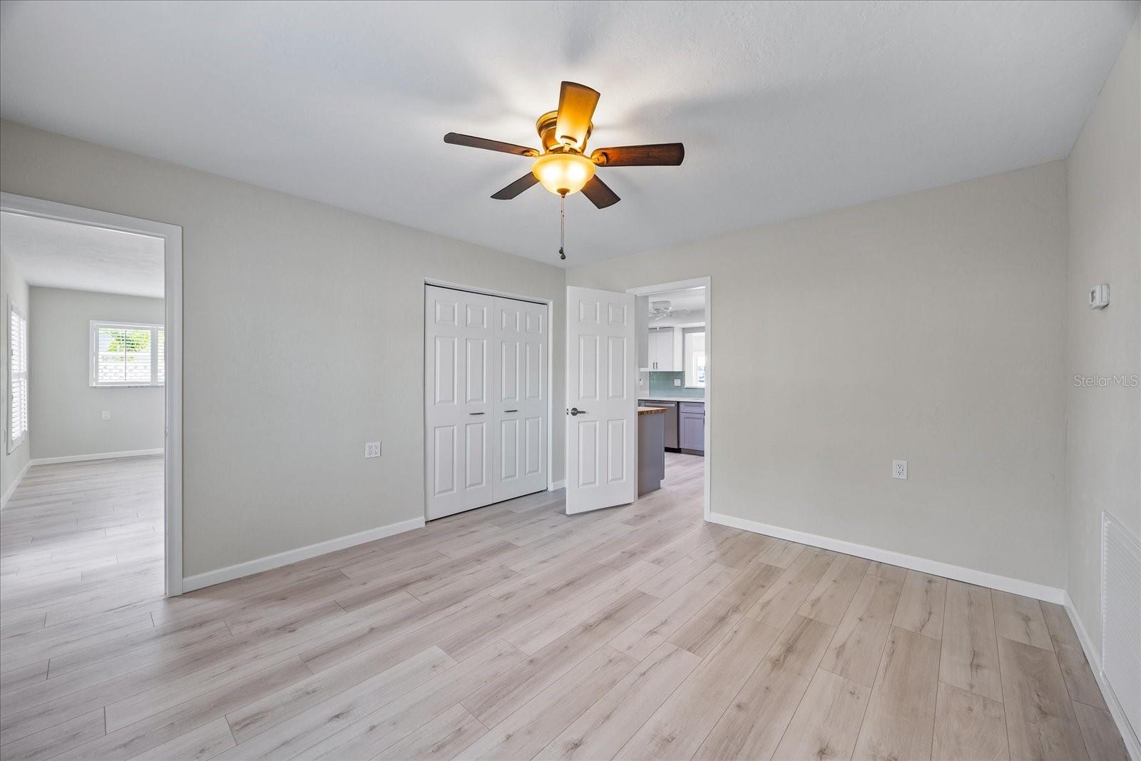 7886 9TH AVE S, ST PETERSBURG, FL, 33707