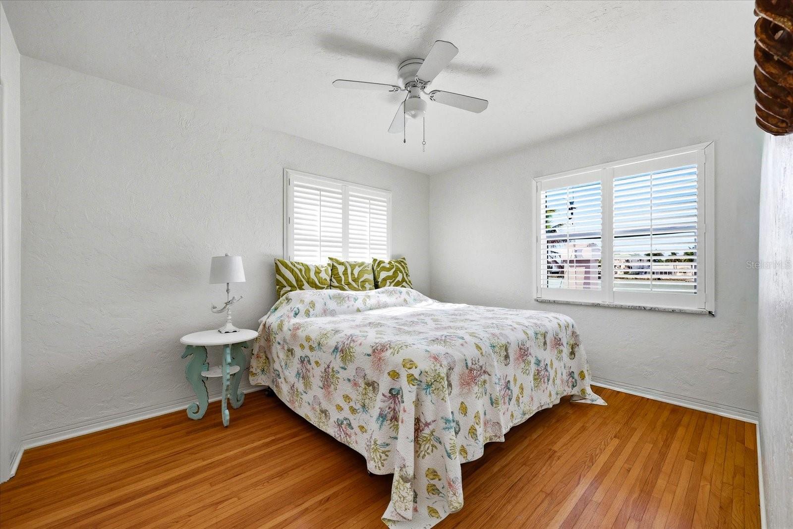 7886 9TH AVE S, ST PETERSBURG, FL, 33707