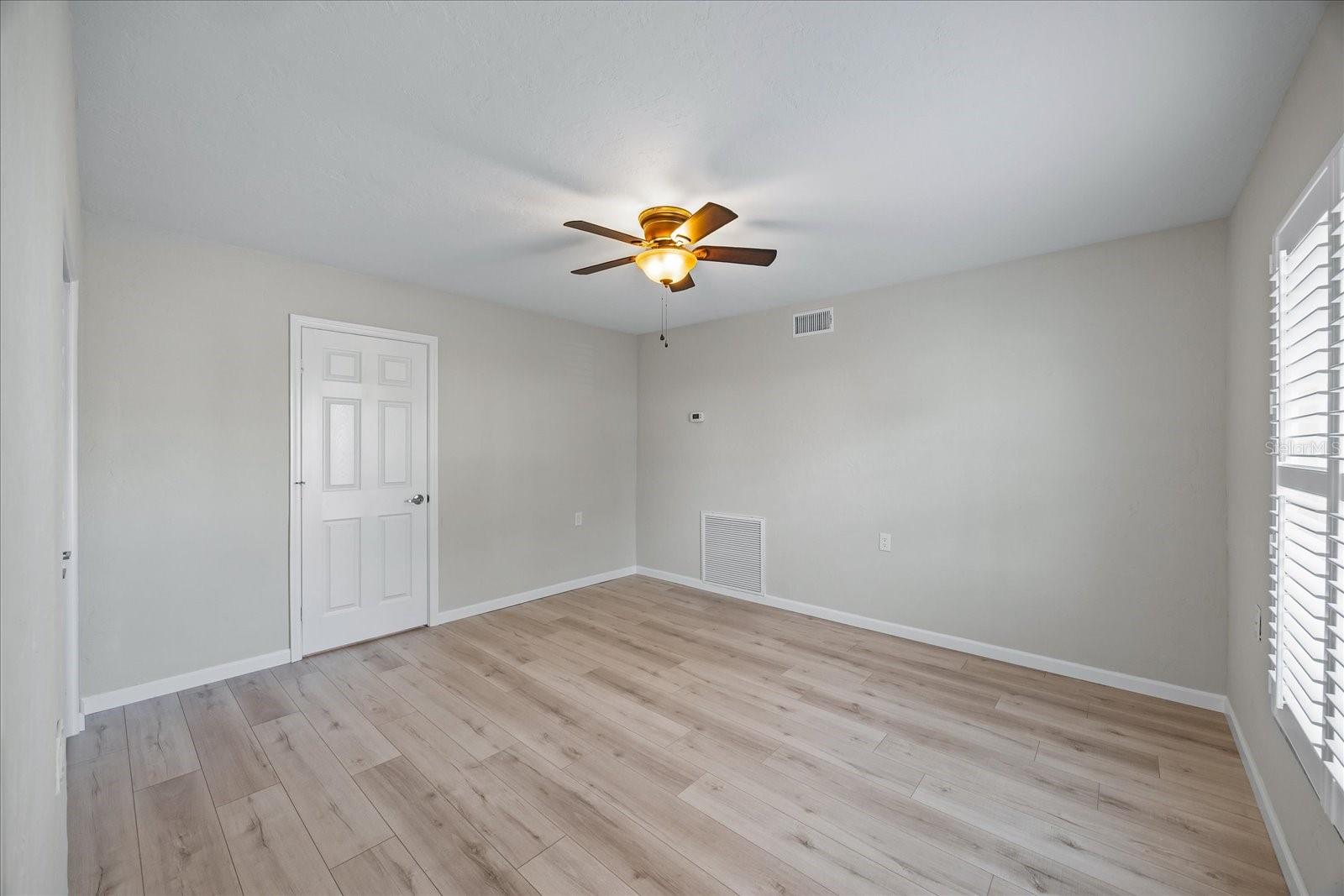 7886 9TH AVE S, ST PETERSBURG, FL, 33707