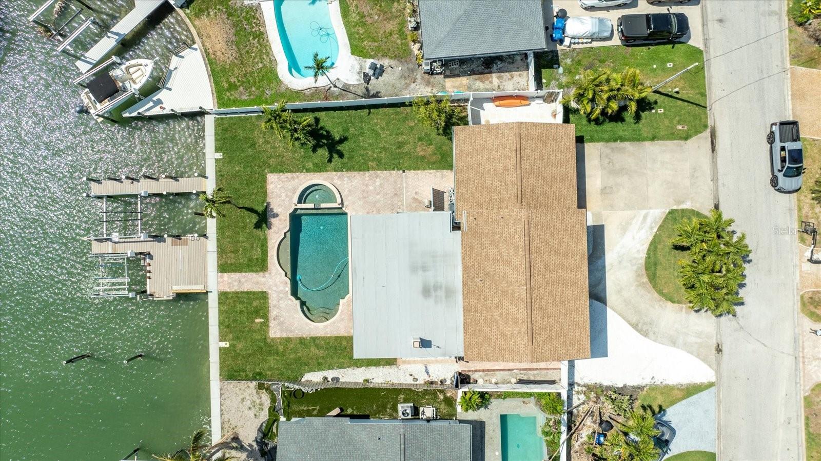 7886 9TH AVE S, ST PETERSBURG, FL, 33707