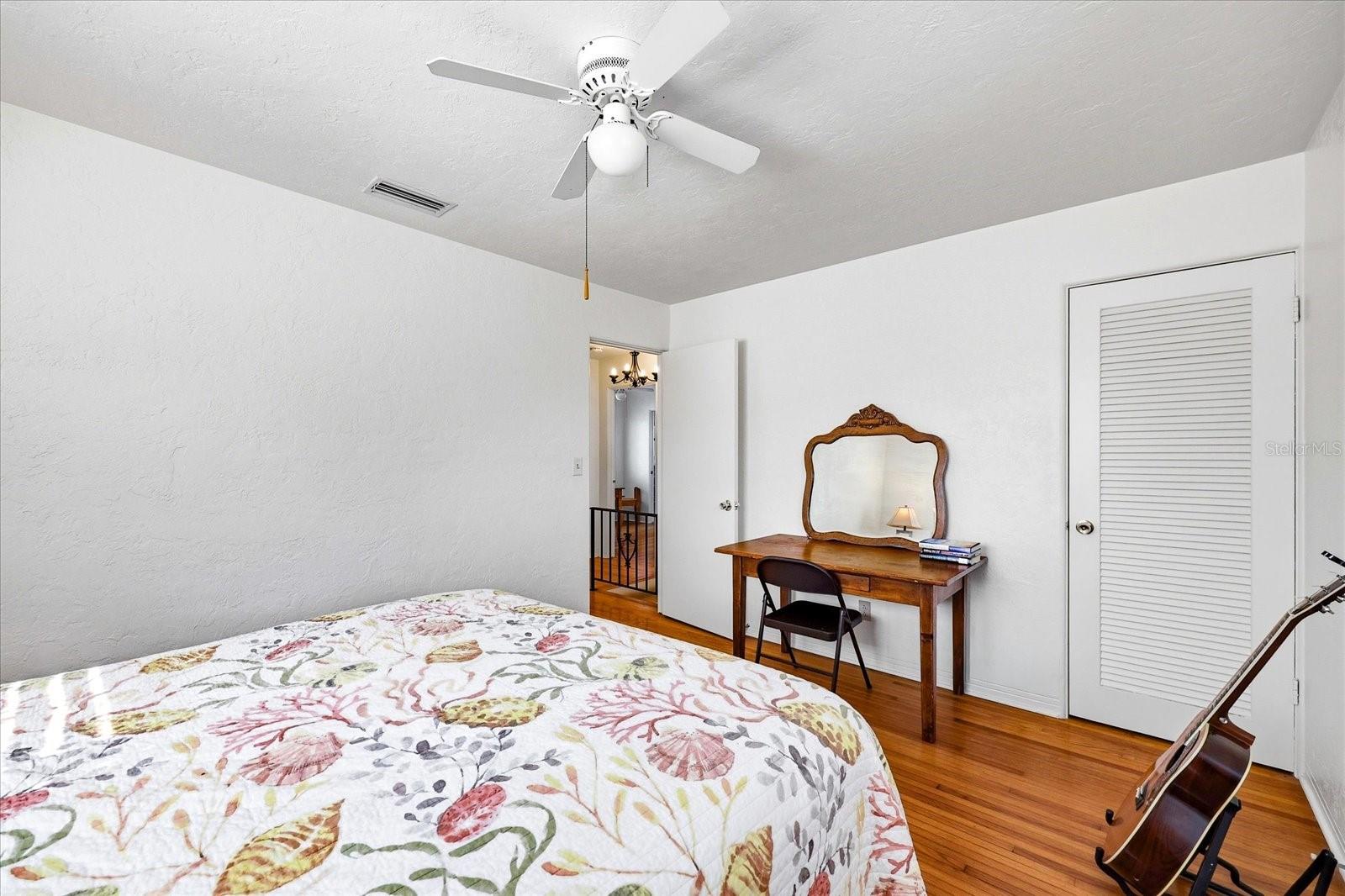 7886 9TH AVE S, ST PETERSBURG, FL, 33707