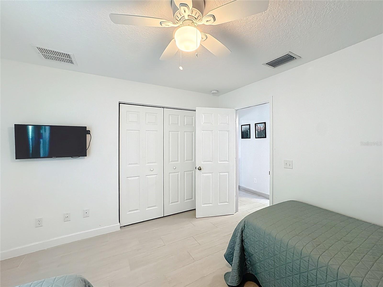 1125 19TH ST SW, VERO BEACH, FL, 32962