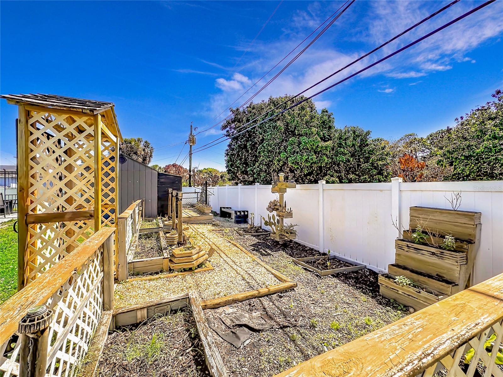 1125 19TH ST SW, VERO BEACH, FL, 32962