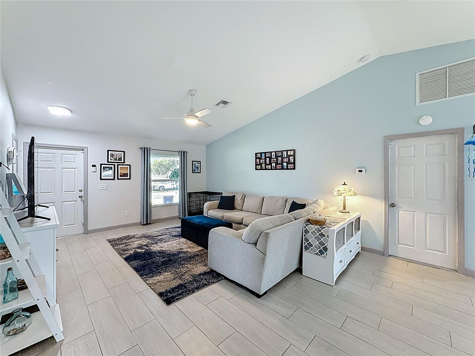 1125 19TH ST SW, VERO BEACH, FL, 32962