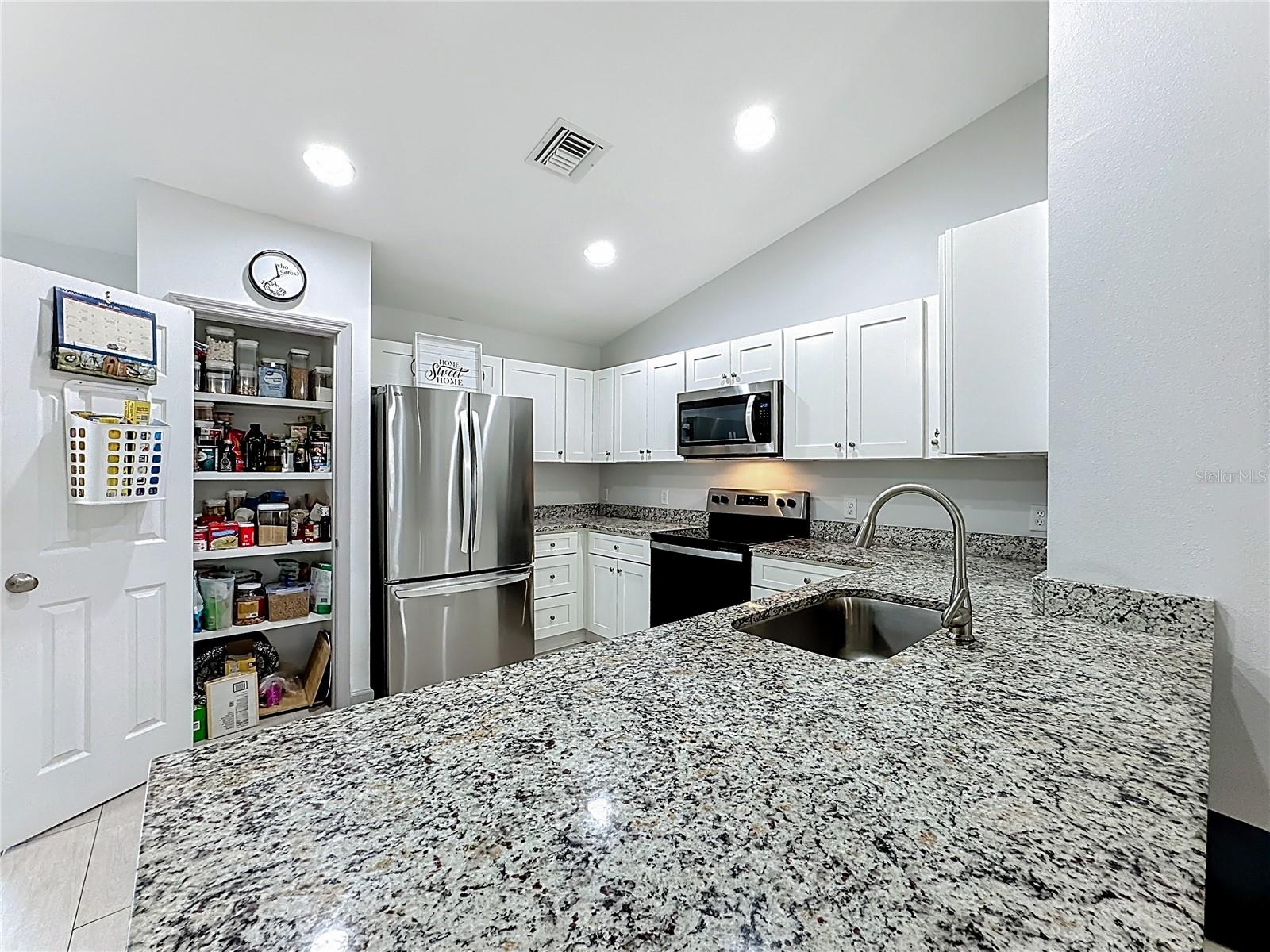 1125 19TH ST SW, VERO BEACH, FL, 32962