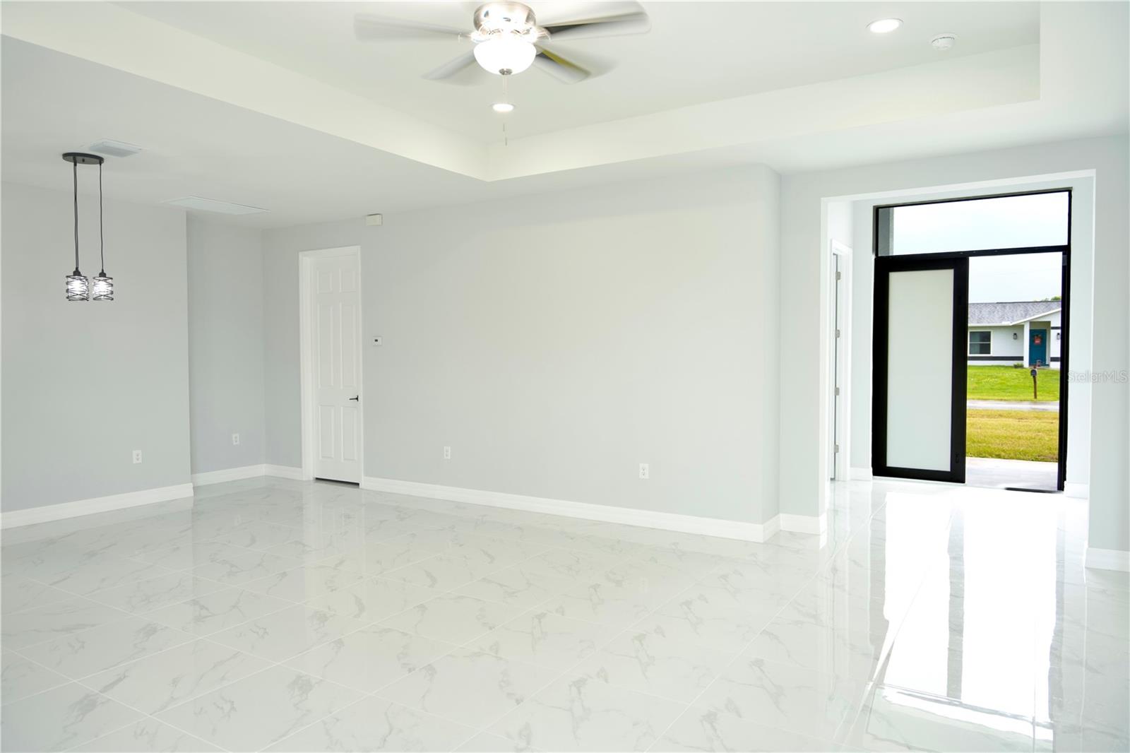 2220 NE 9TH PL, CAPE CORAL, FL, 33909