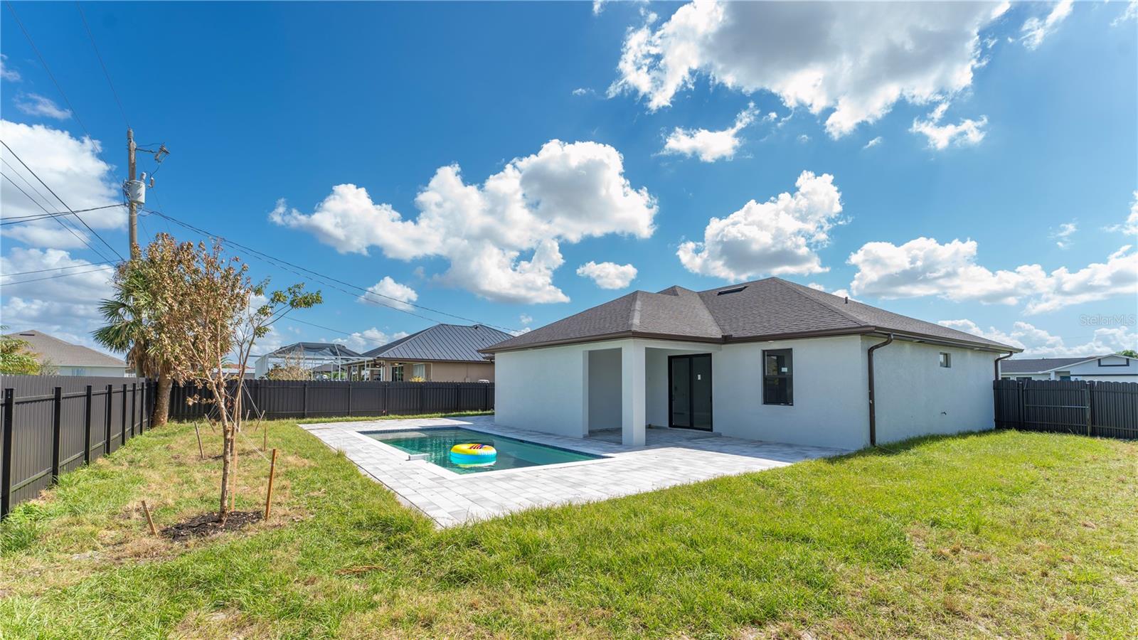 2220 NE 9TH PL, CAPE CORAL, FL, 33909