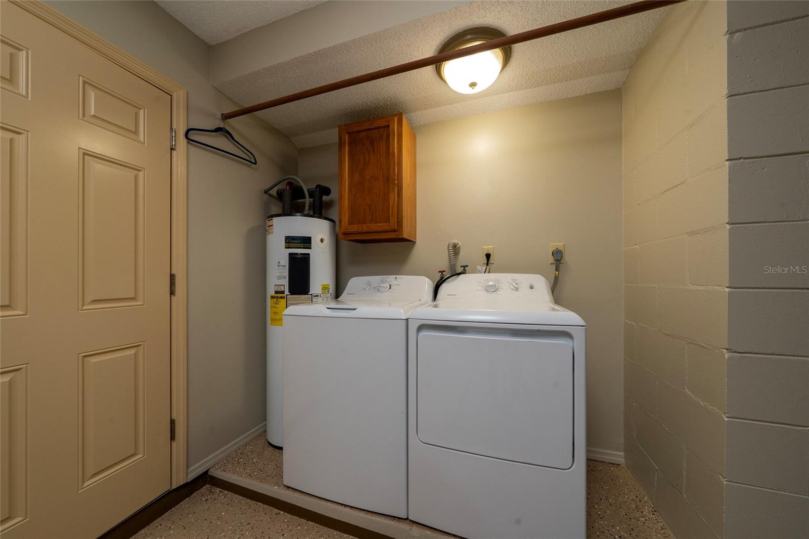 1254 INDIAN BLUFF DR, APOPKA, FL, 32703