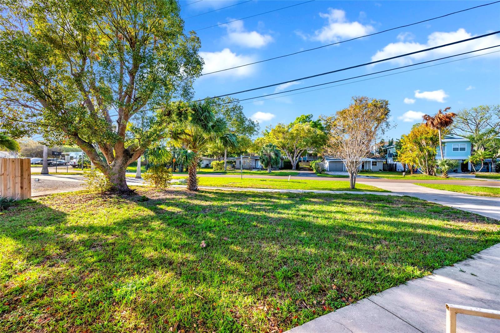124 CRYSTAL BEACH AVE, CRYSTAL BEACH, FL, 34681