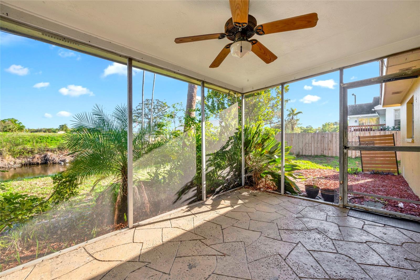 124 CRYSTAL BEACH AVE, CRYSTAL BEACH, FL, 34681
