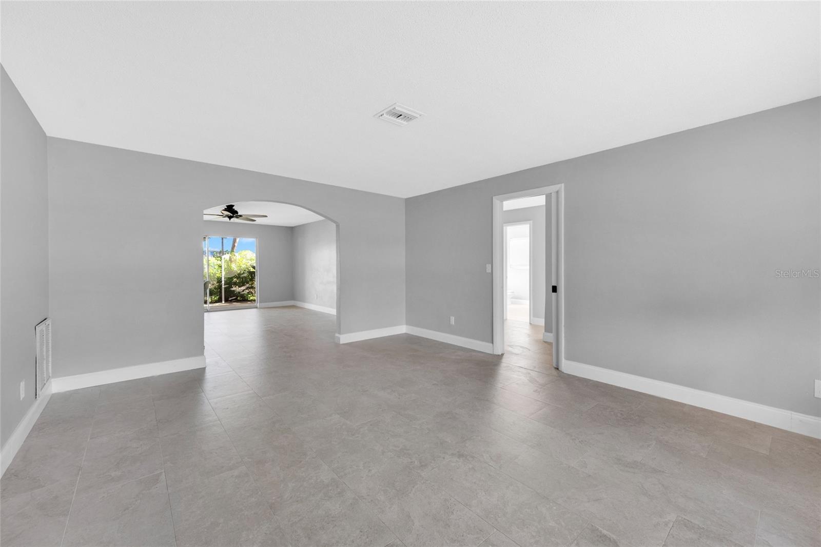 124 CRYSTAL BEACH AVE, CRYSTAL BEACH, FL, 34681