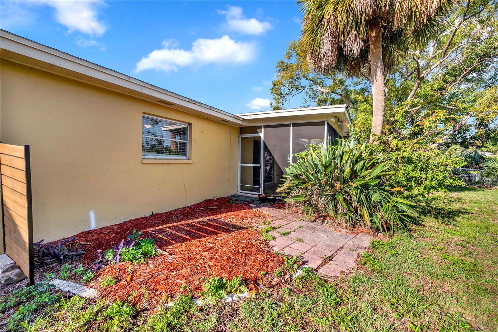 124 CRYSTAL BEACH AVE, CRYSTAL BEACH, FL, 34681