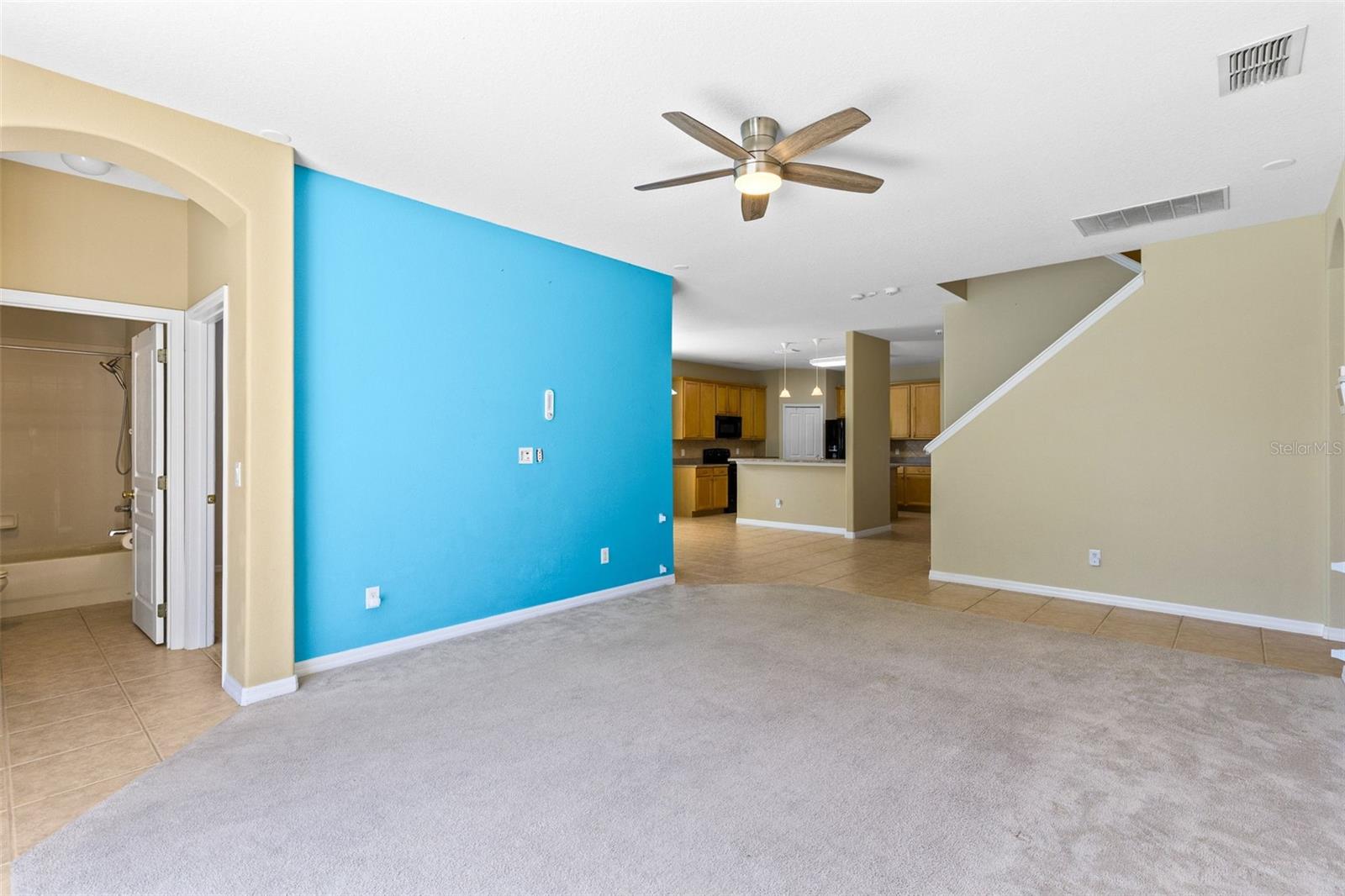6658 LAKE PEMBROKE PL, ORLANDO, FL, 32829