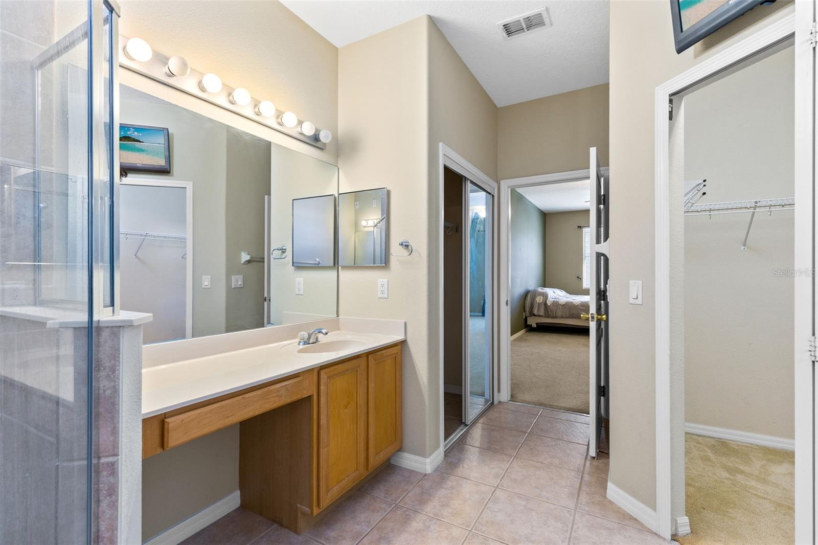 6658 LAKE PEMBROKE PL, ORLANDO, FL, 32829