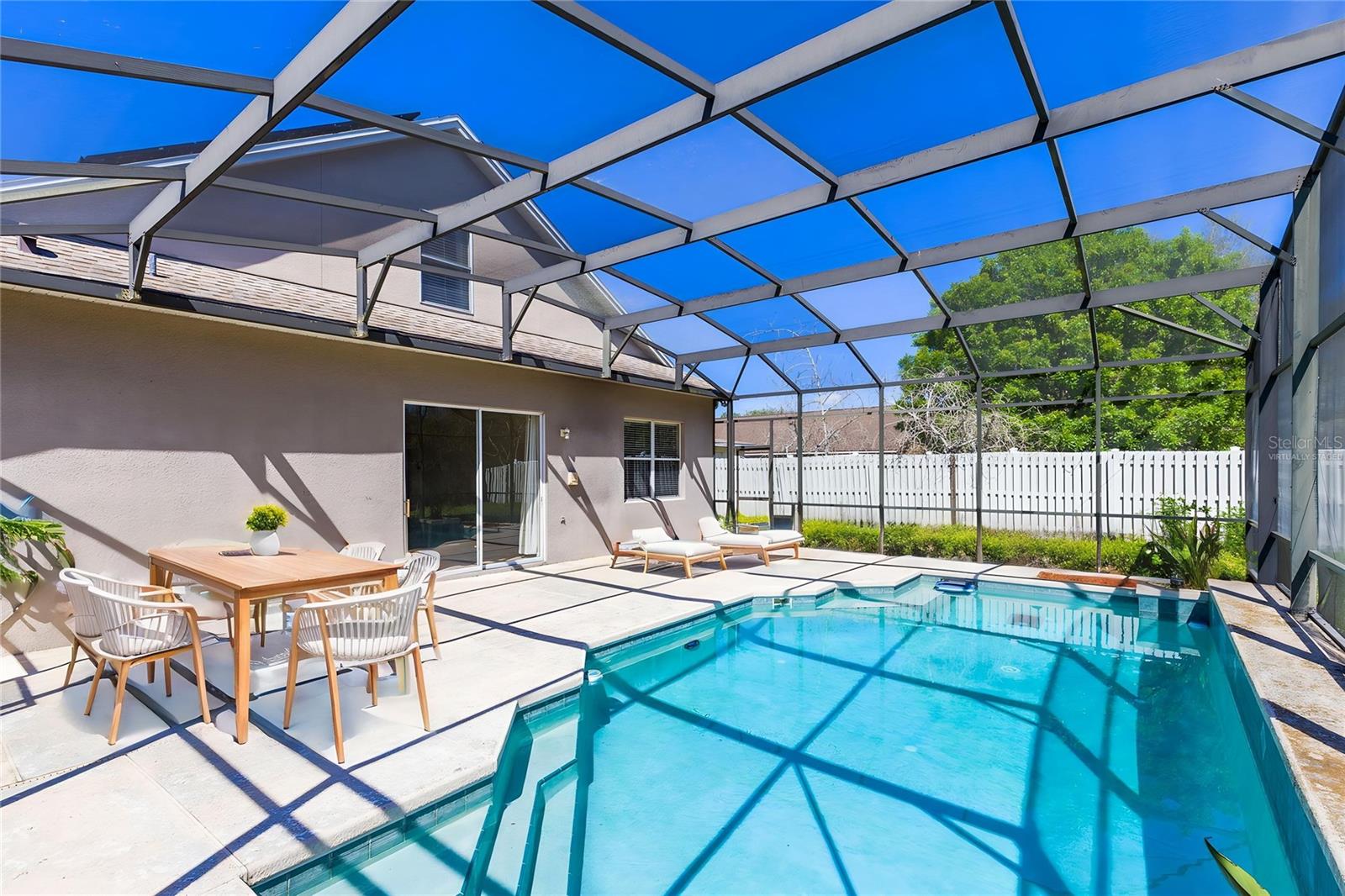 6658 LAKE PEMBROKE PL, ORLANDO, FL, 32829