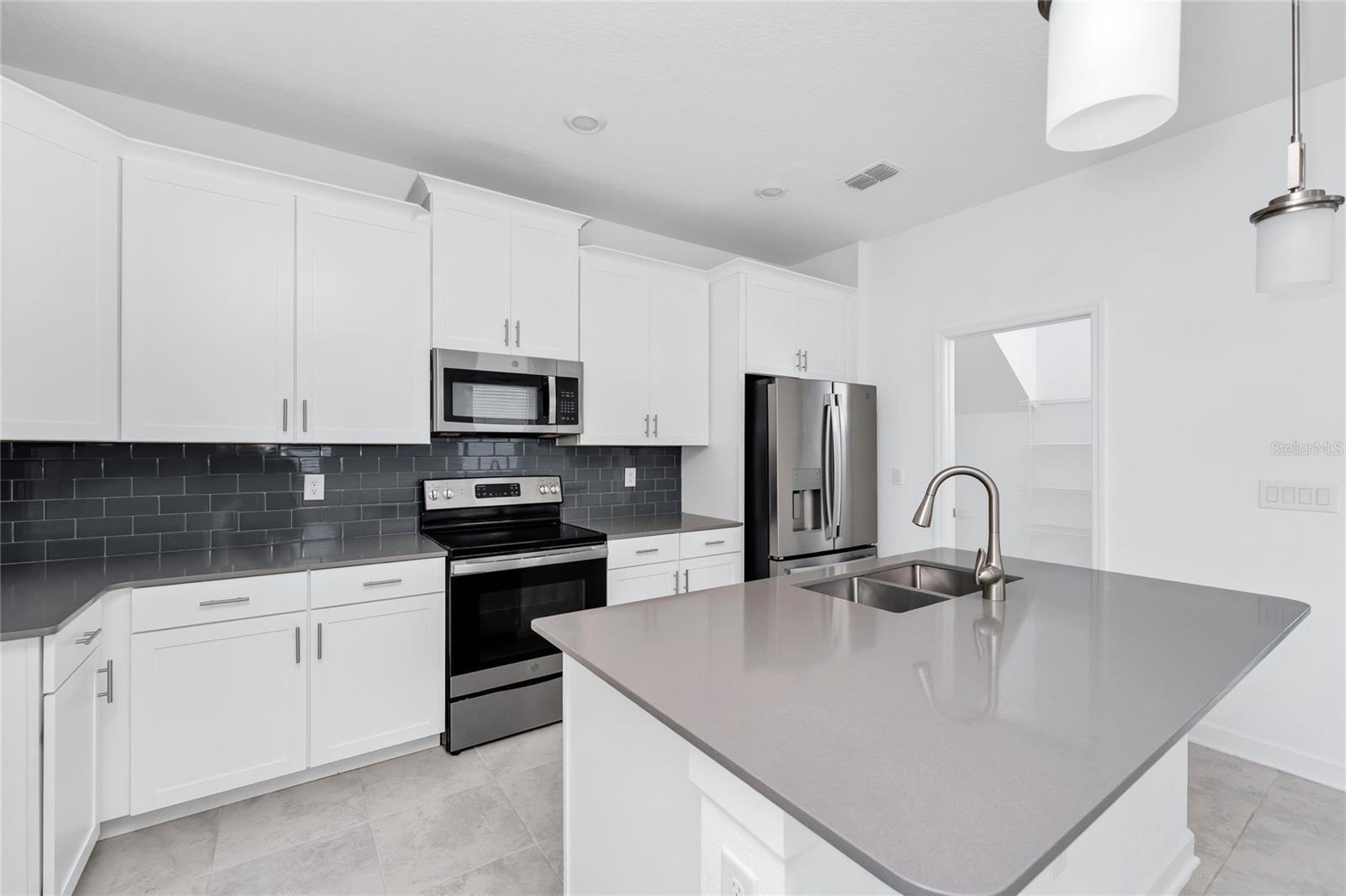 9971 INTRODUCTION WAY, ORLANDO, FL, 32832