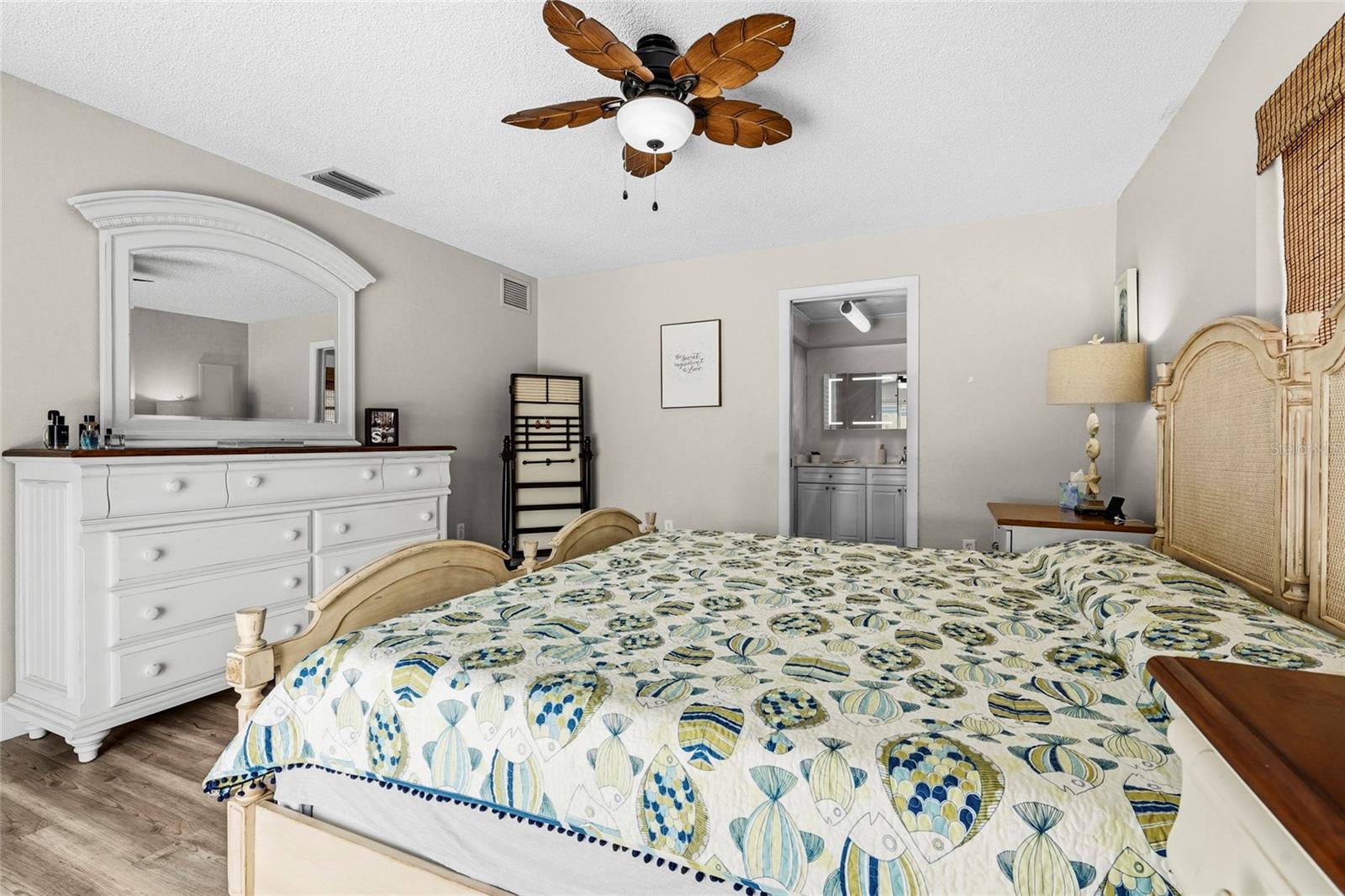 7320 MEADOWBROOK DR, SARASOTA, FL, 34243