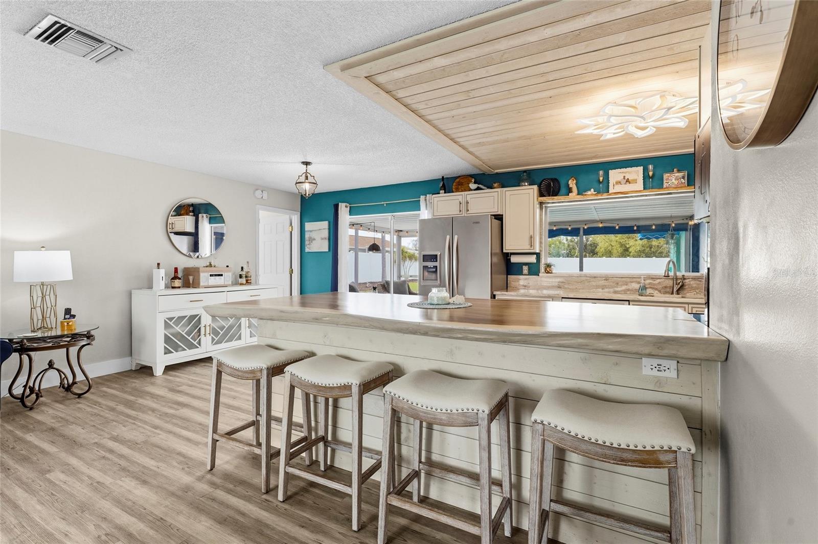 7320 MEADOWBROOK DR, SARASOTA, FL, 34243
