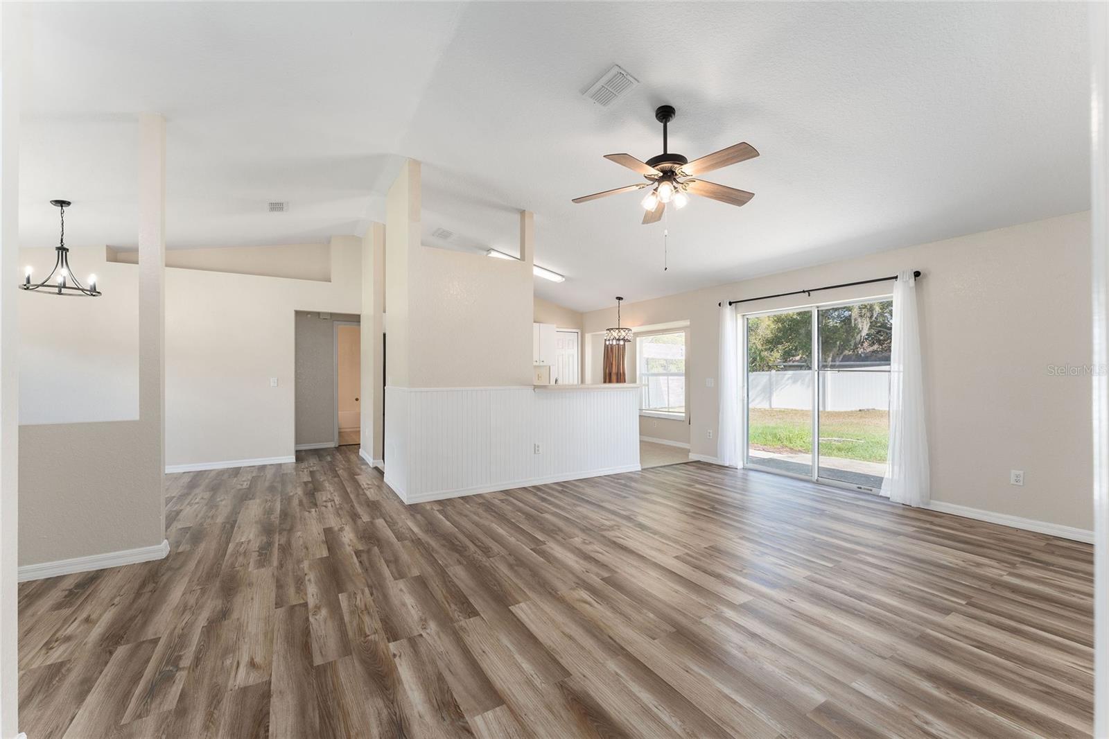 107 DOGWOOD DR, OCALA, FL, 34472