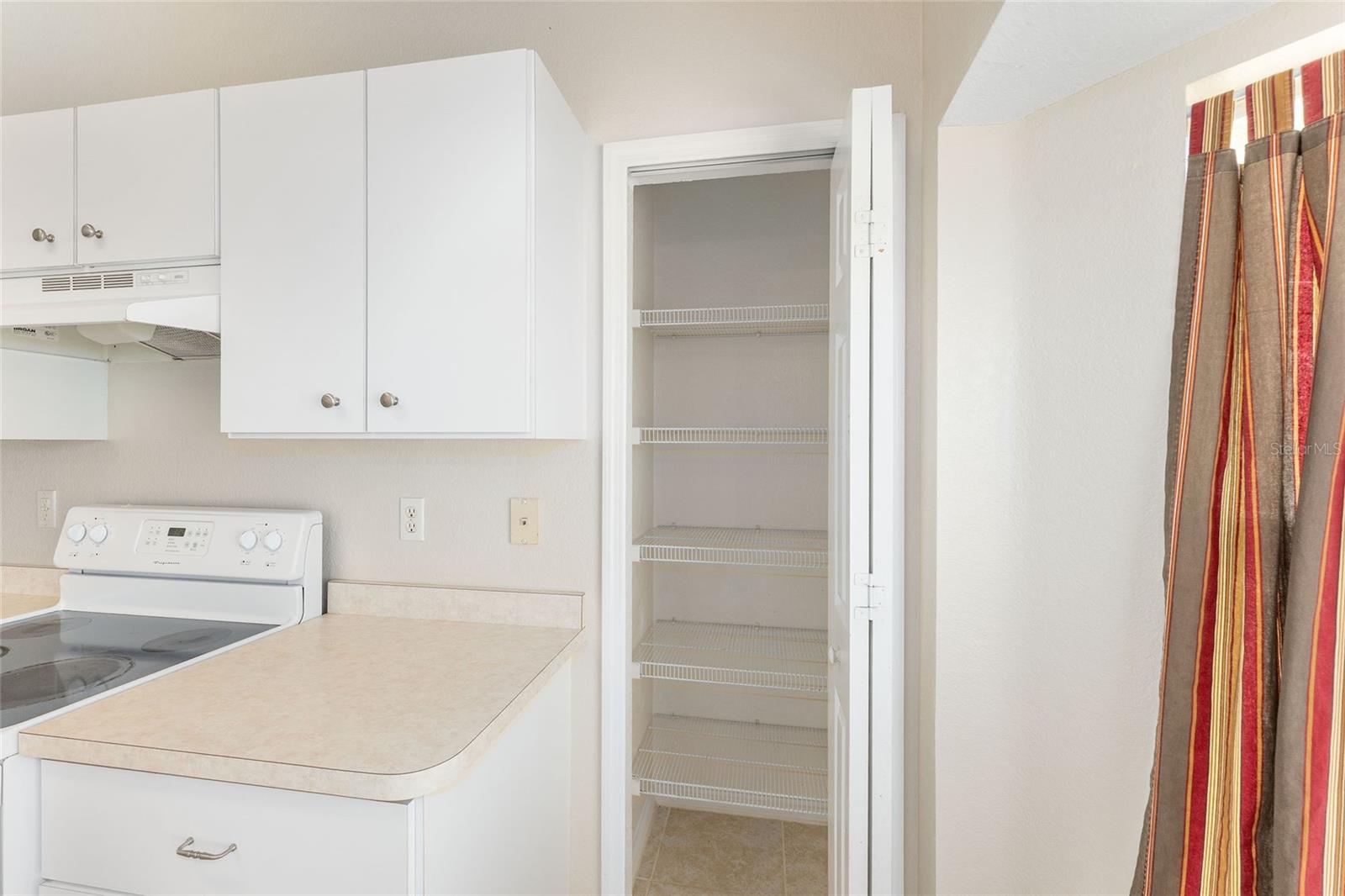 107 DOGWOOD DR, OCALA, FL, 34472