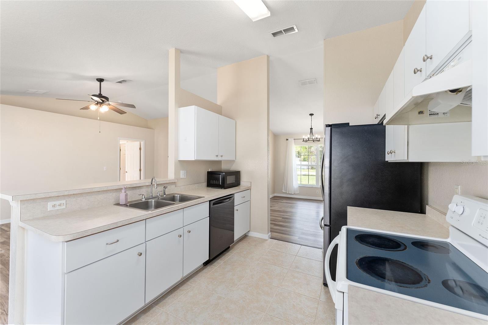 107 DOGWOOD DR, OCALA, FL, 34472