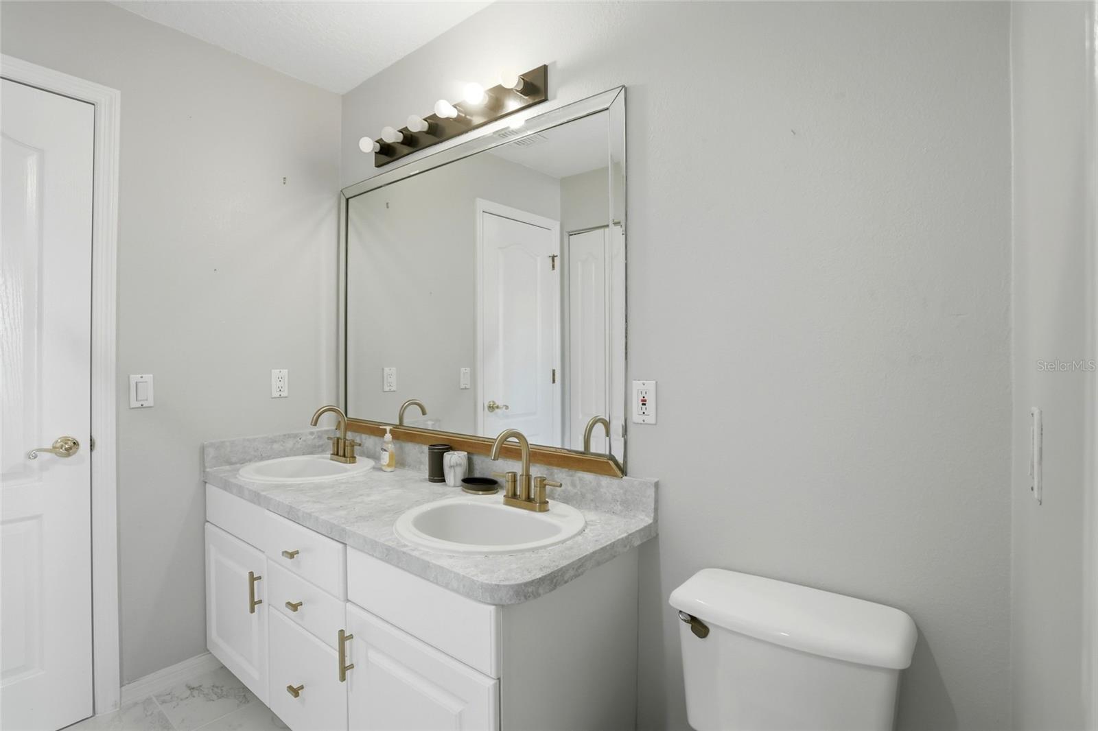 4111 FOXTAIL CT, KISSIMMEE, FL, 34746