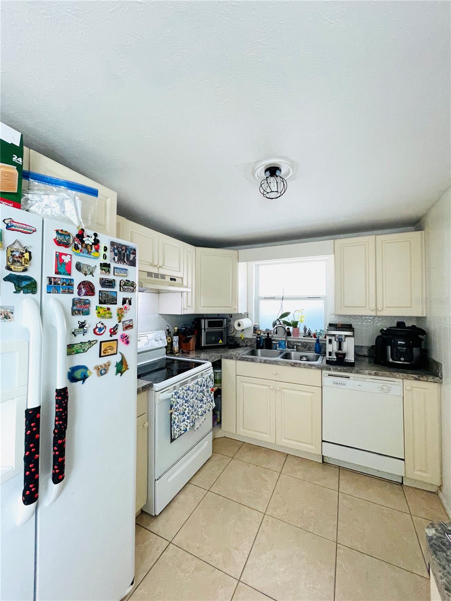 9608 ELGIN CT, TAMPA, FL, 33615