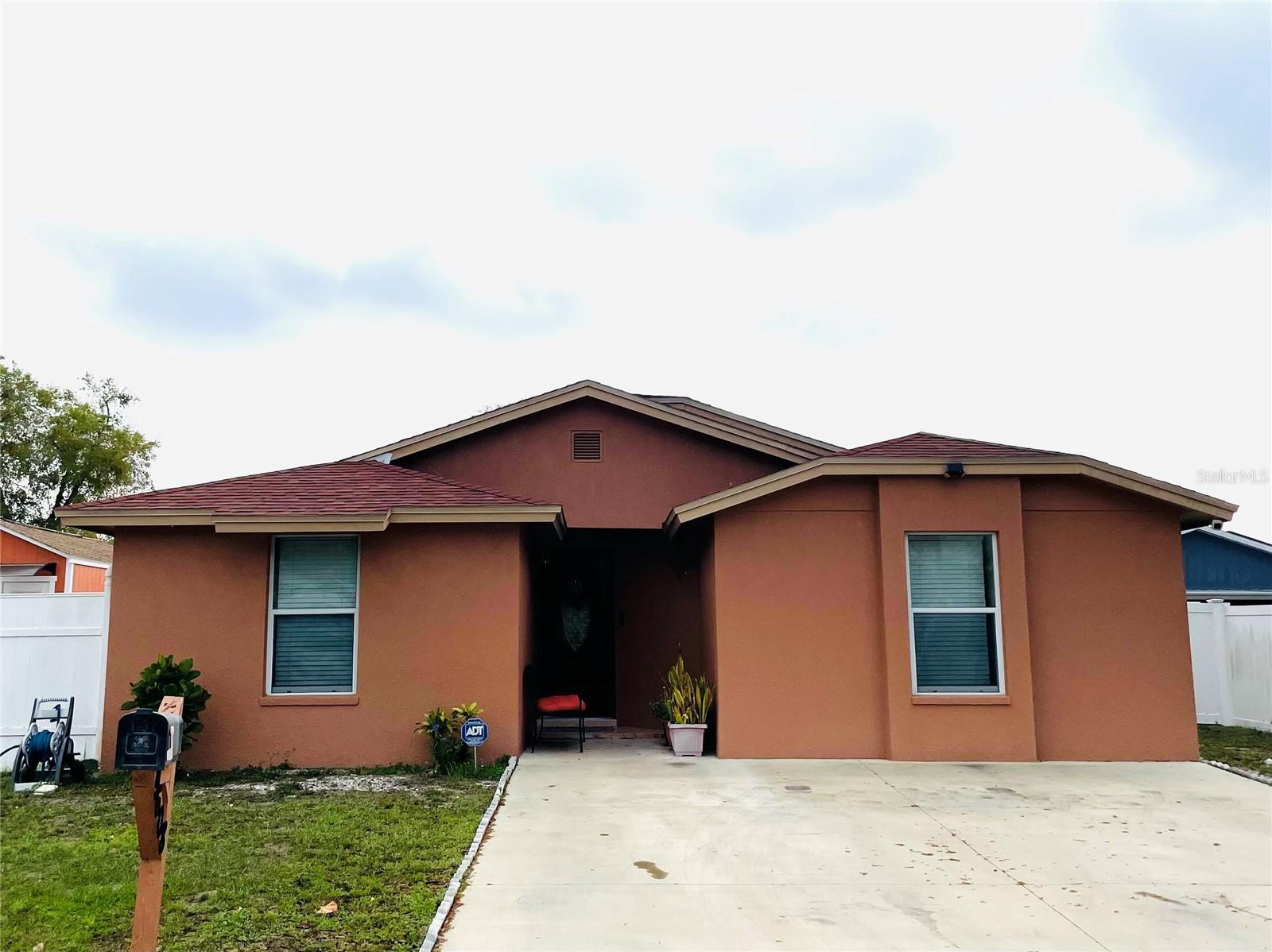 9608 ELGIN CT, TAMPA, FL, 33615