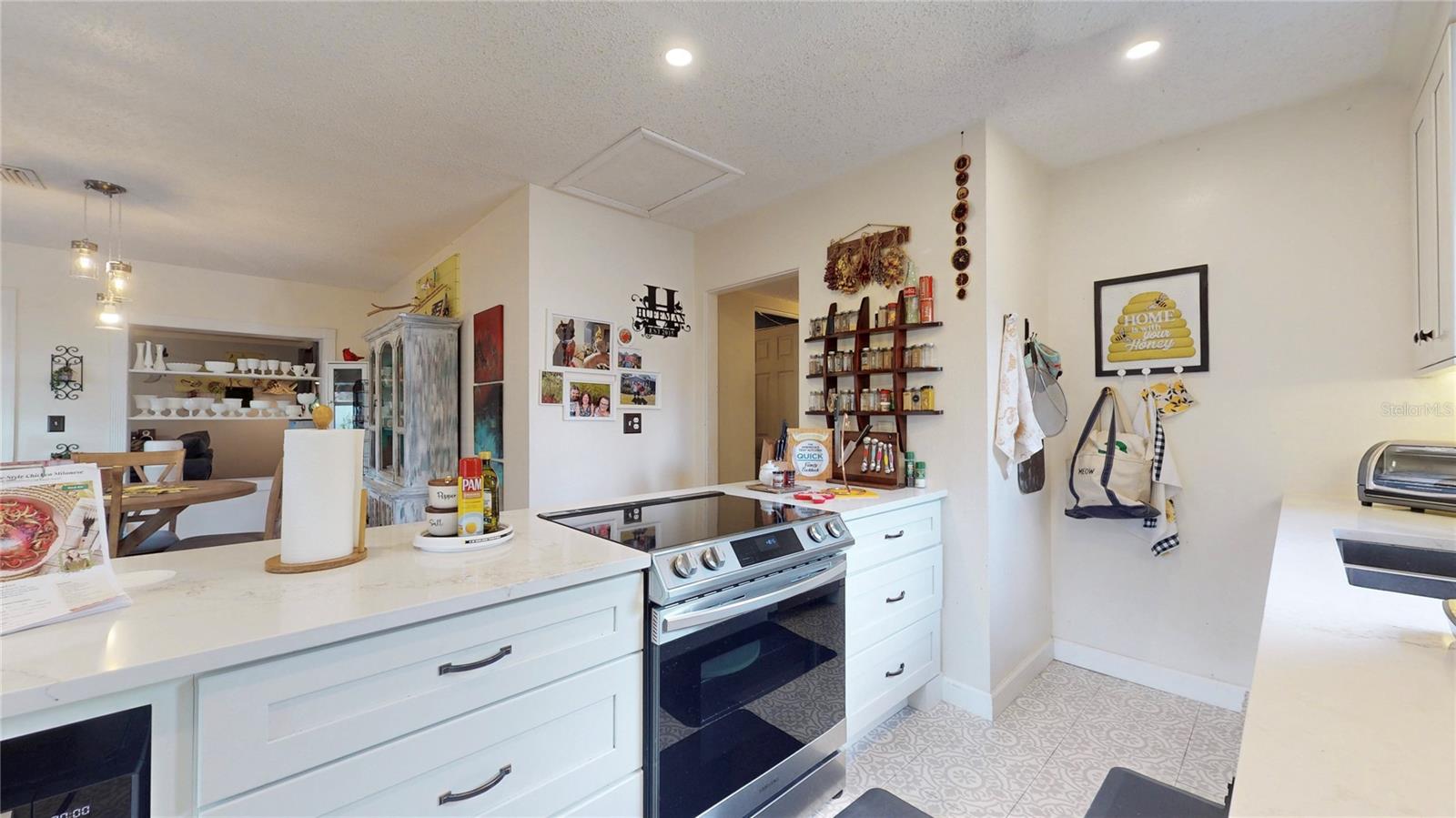 3026 TOURAINE AVE, ORLANDO, FL, 32812