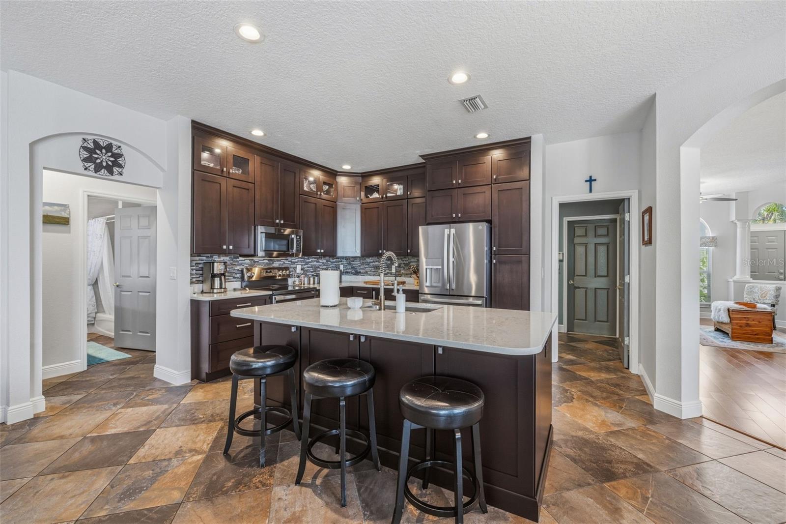 4103 HERITAGE LAKE CT, LUTZ, FL, 33558
