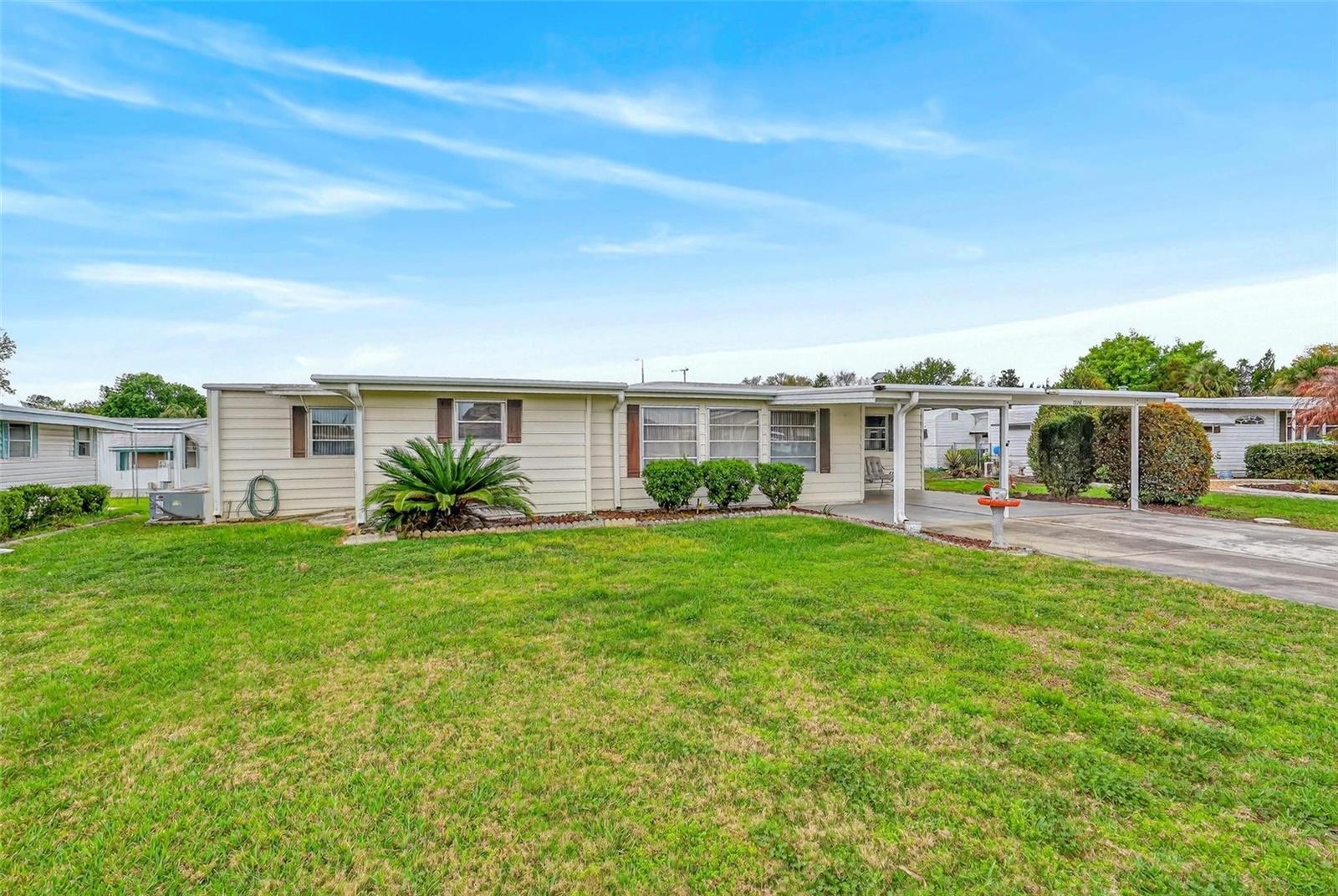 11914 HICKORY LN, TAVARES, FL, 32778