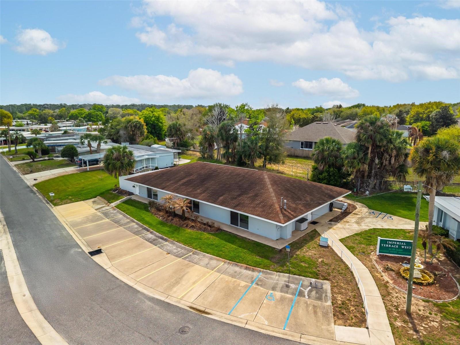11914 HICKORY LN, TAVARES, FL, 32778