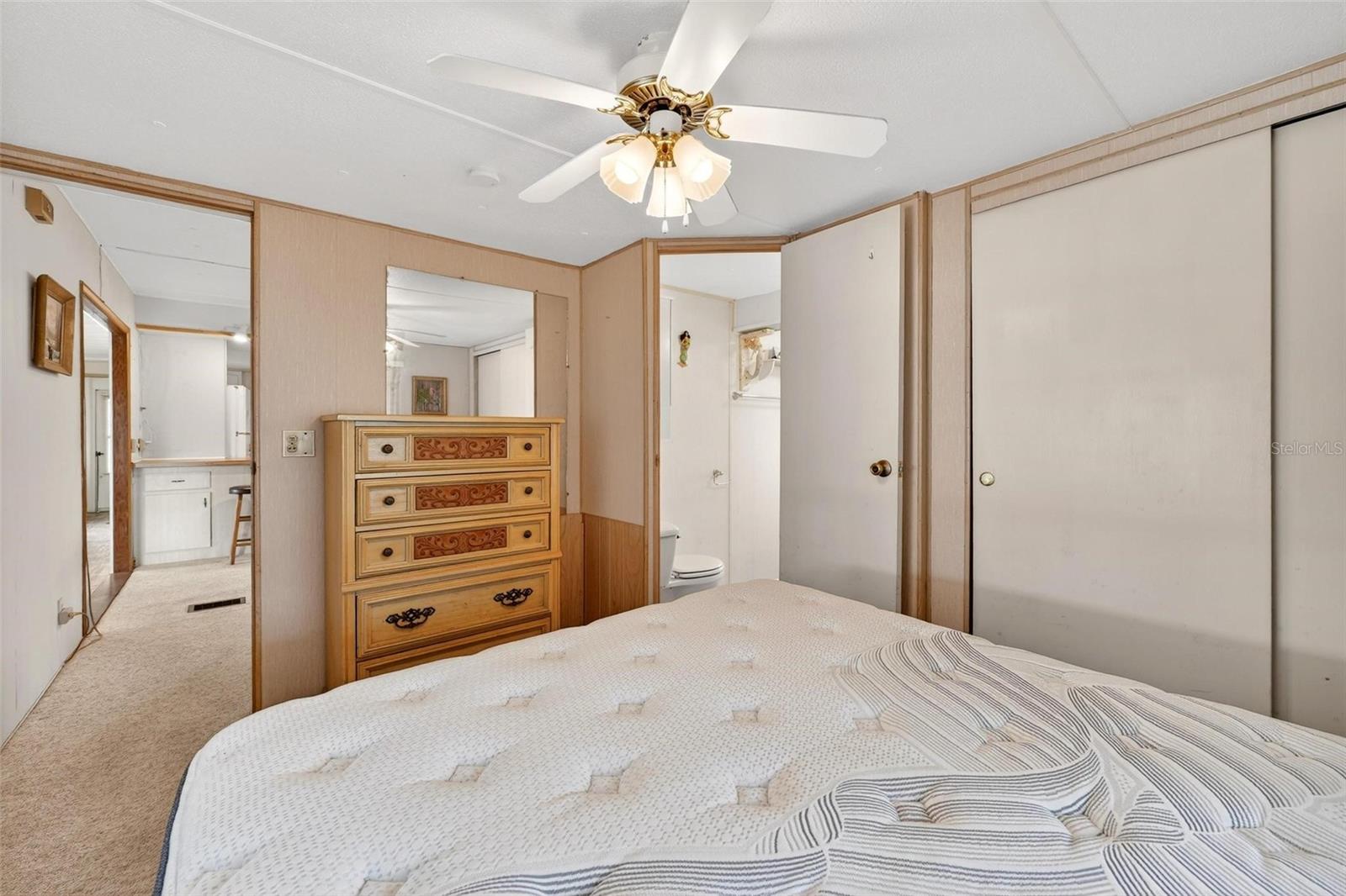 11914 HICKORY LN, TAVARES, FL, 32778