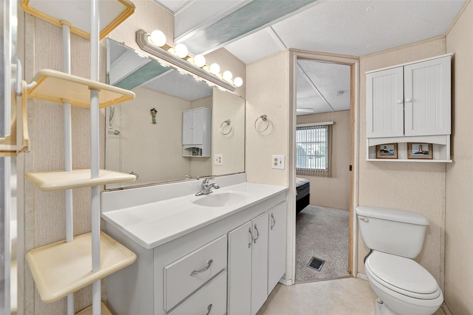 11914 HICKORY LN, TAVARES, FL, 32778