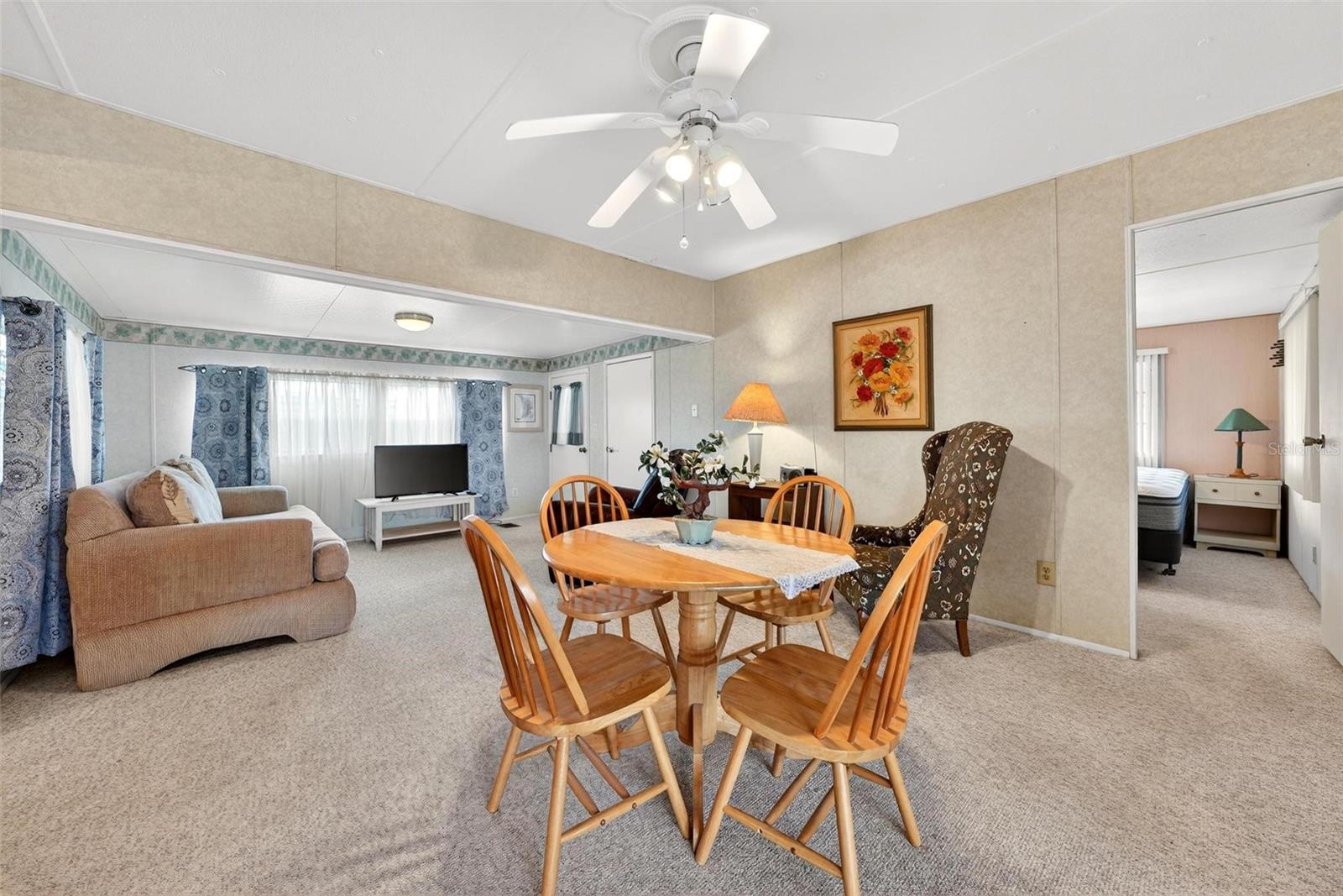 11914 HICKORY LN, TAVARES, FL, 32778
