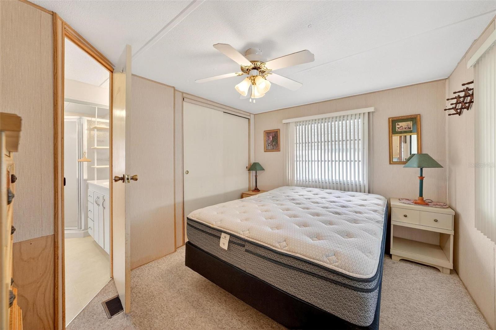 11914 HICKORY LN, TAVARES, FL, 32778