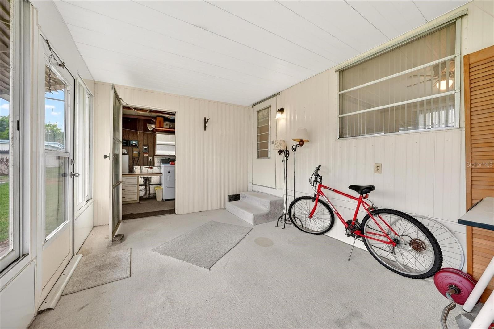 11914 HICKORY LN, TAVARES, FL, 32778