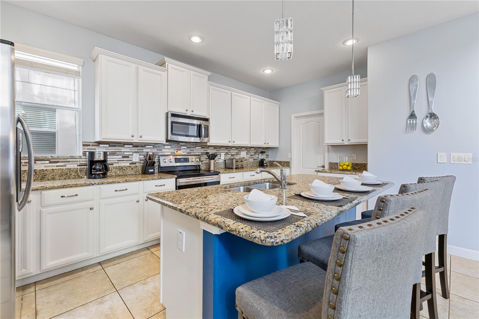 9006 MAJESTY PALM RD, KISSIMMEE, FL, 34747
