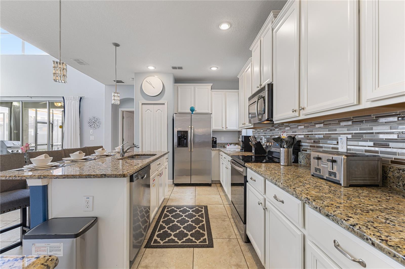 9006 MAJESTY PALM RD, KISSIMMEE, FL, 34747
