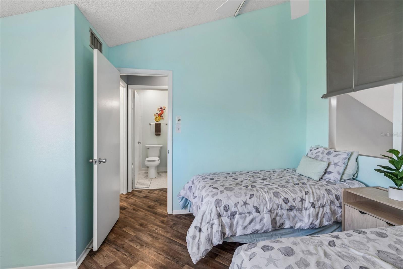 6263 MIDNIGHT PASS RD #301, SARASOTA, FL, 34242