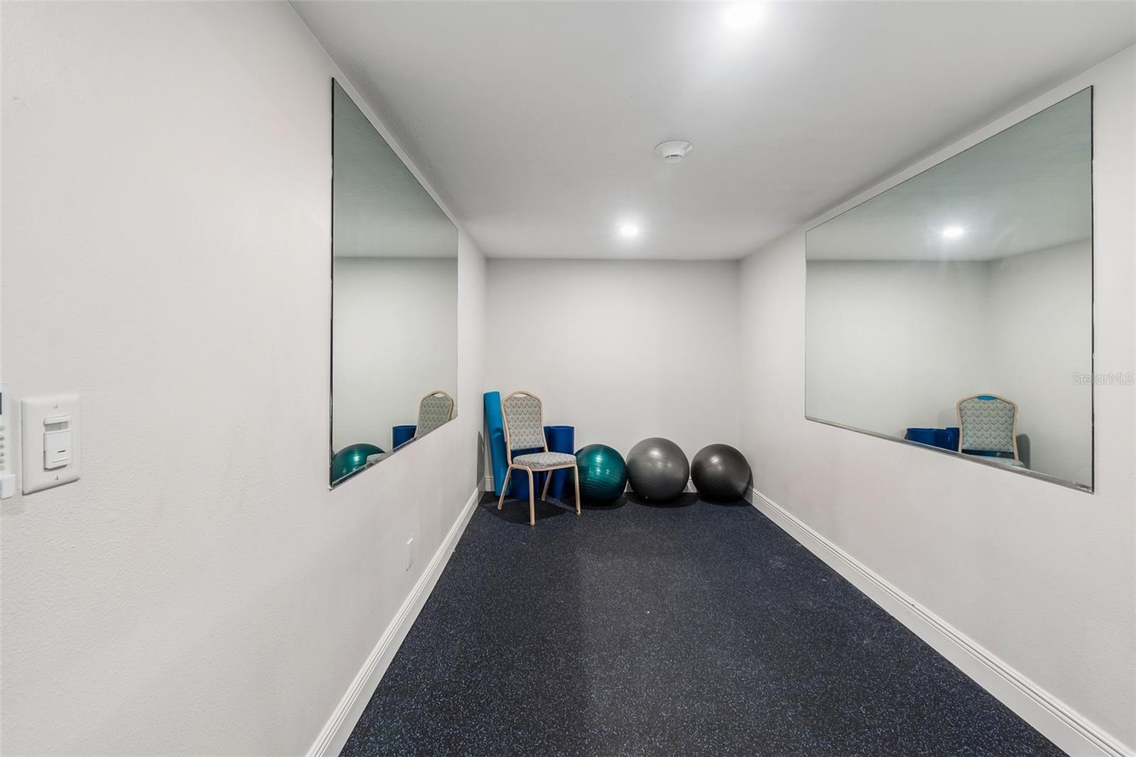 6263 MIDNIGHT PASS RD #301, SARASOTA, FL, 34242