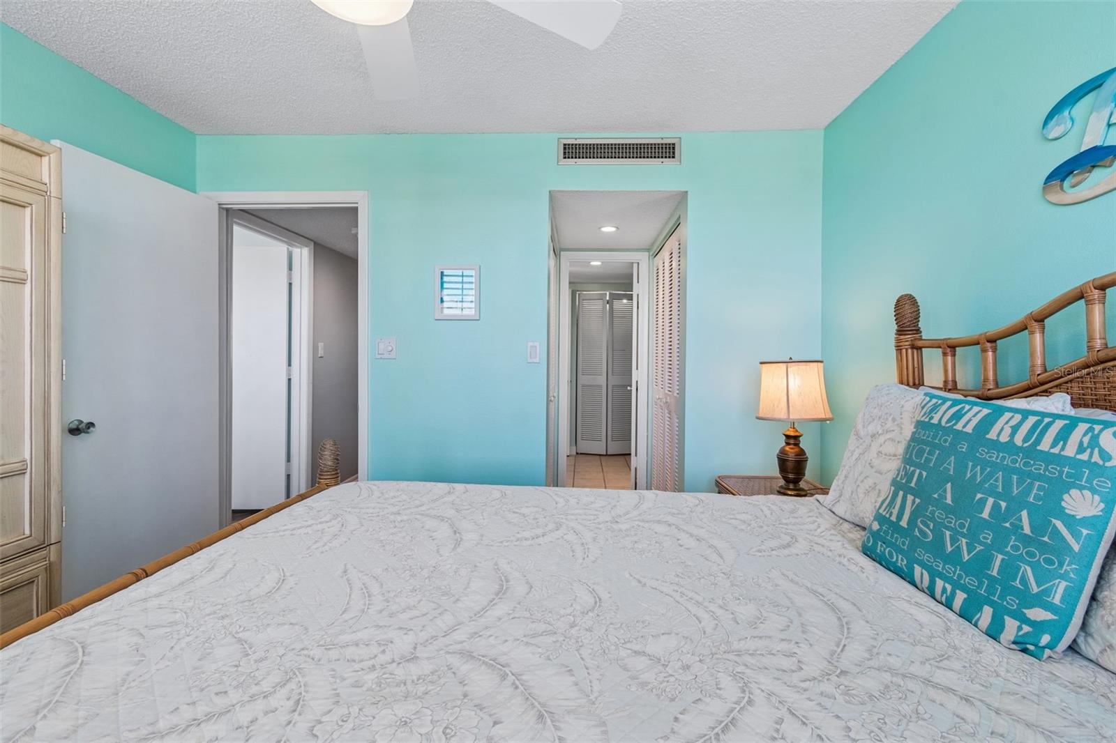 6263 MIDNIGHT PASS RD #301, SARASOTA, FL, 34242
