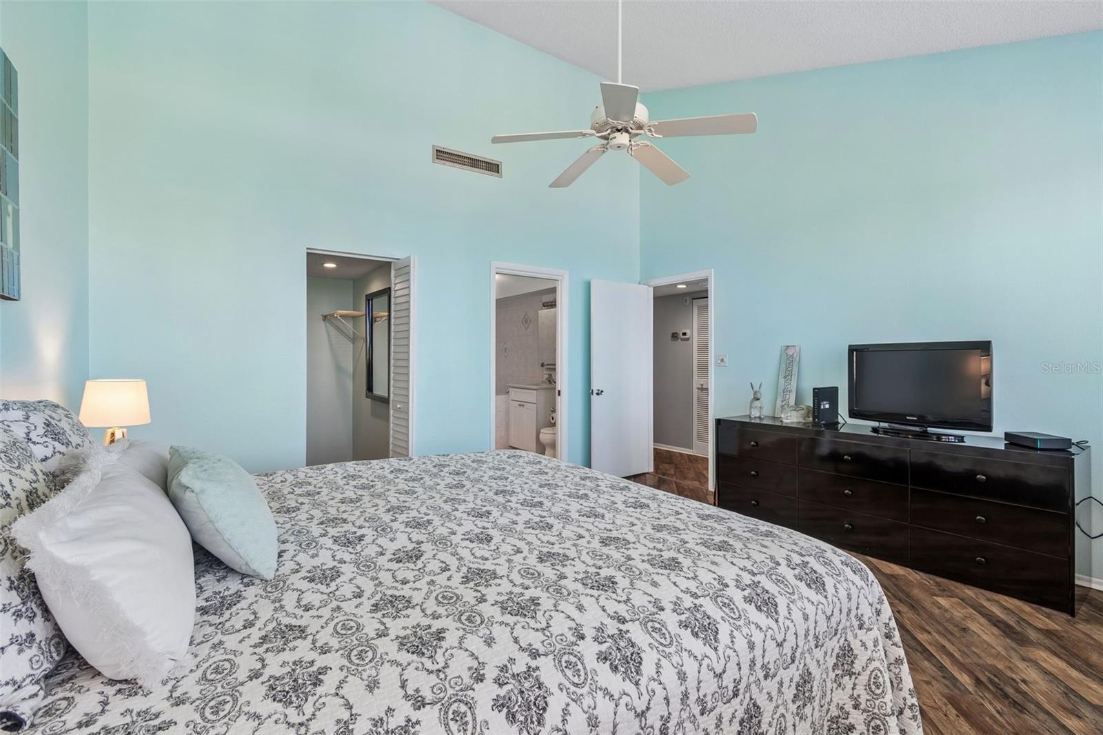 6263 MIDNIGHT PASS RD #301, SARASOTA, FL, 34242