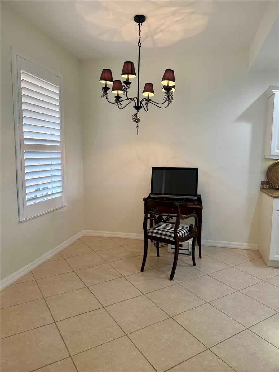 5647 KEY LARGO CT #C-07, BRADENTON, FL, 34203