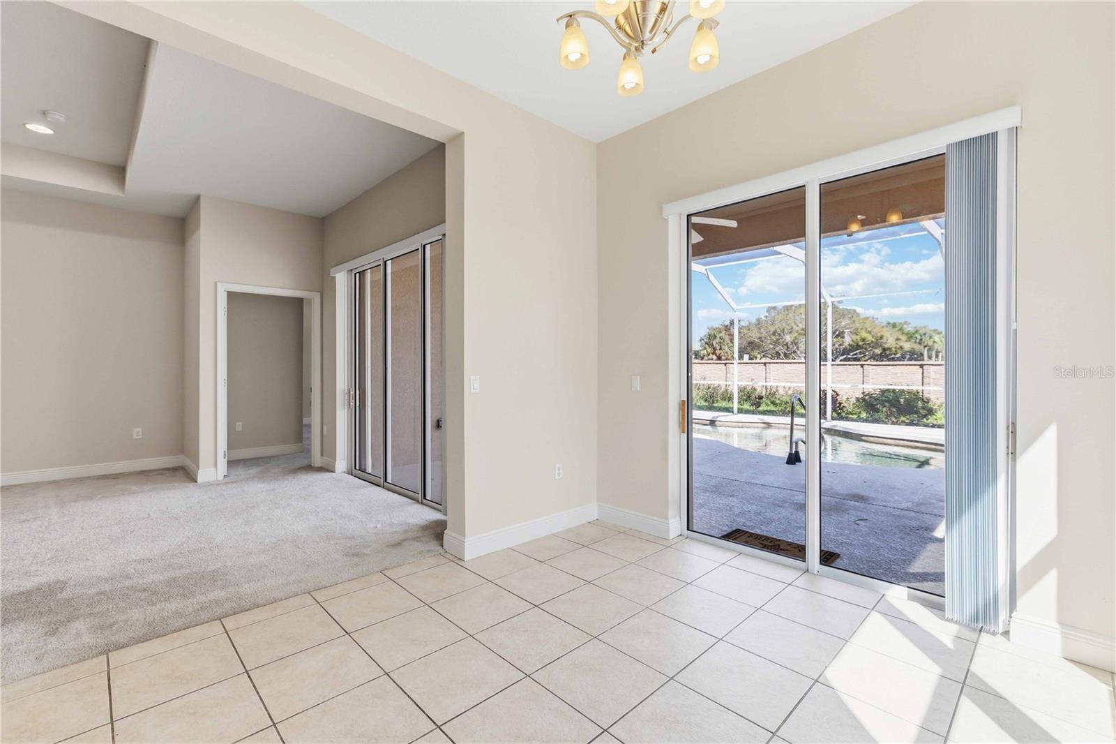 3736 SUMMERWIND CIR, BRADENTON, FL, 34209