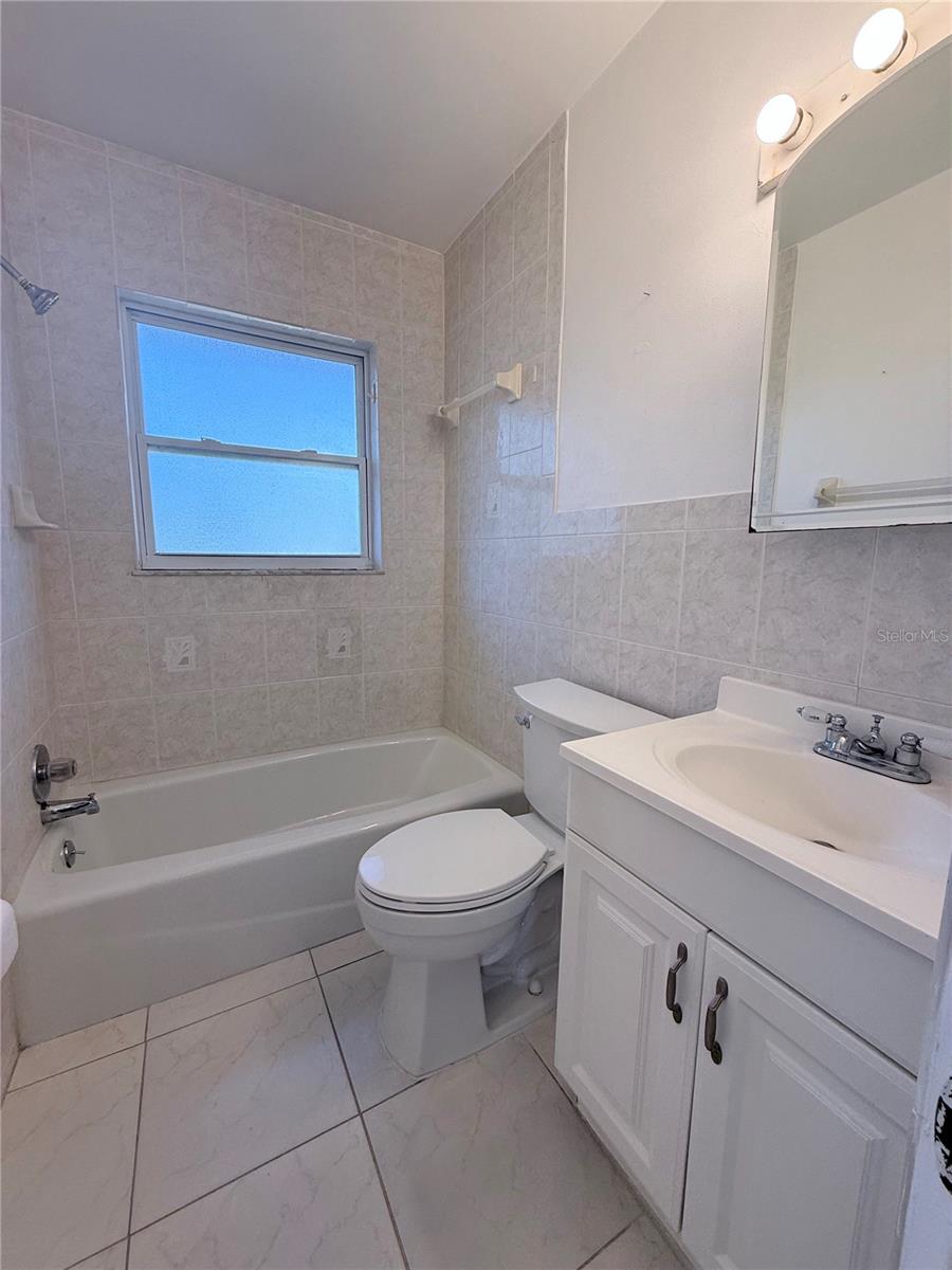 859 72ND AVE N, ST PETERSBURG, FL, 33702